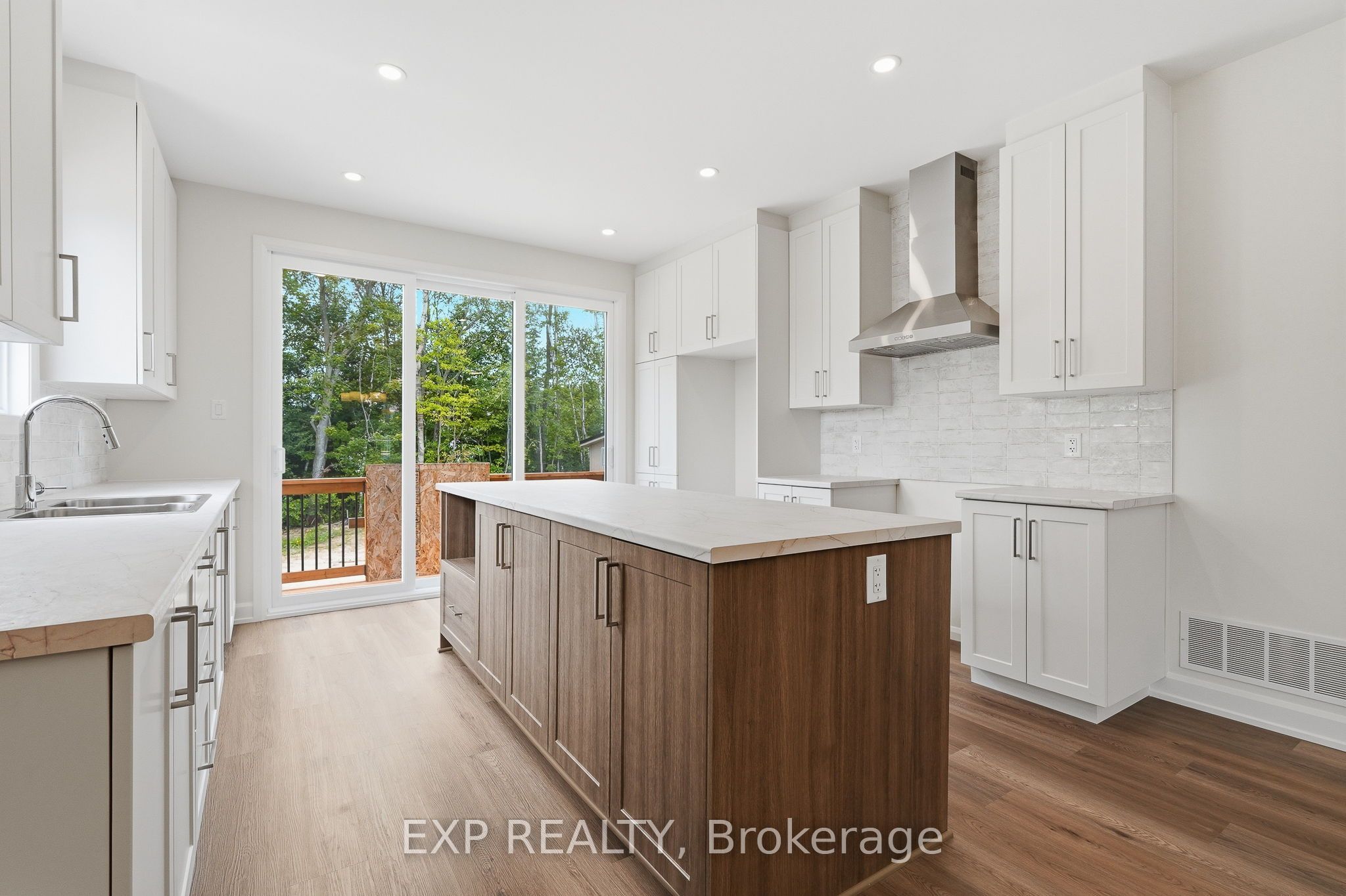 71 Hughes Circle Property Photo 14