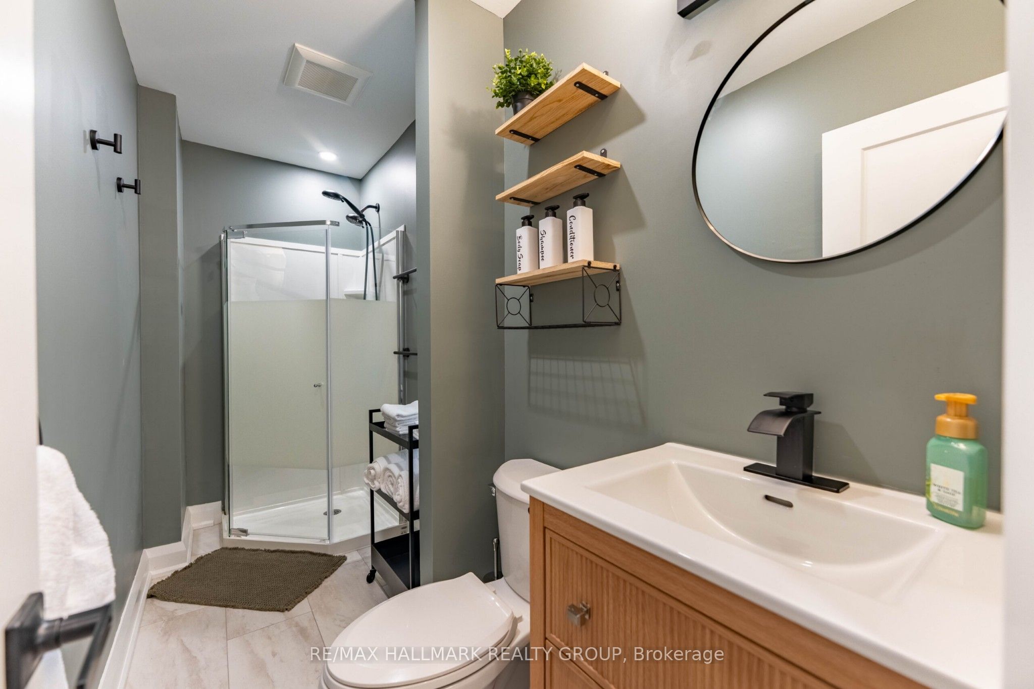 820 Grenon Avenue Property Photo 26