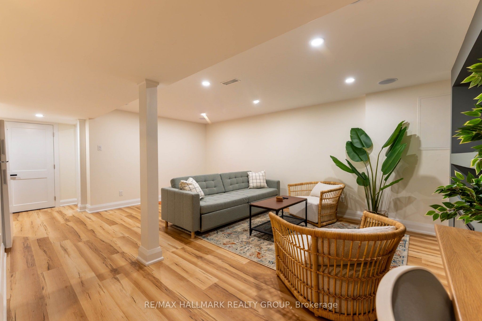 820 Grenon Avenue Property Photo 38