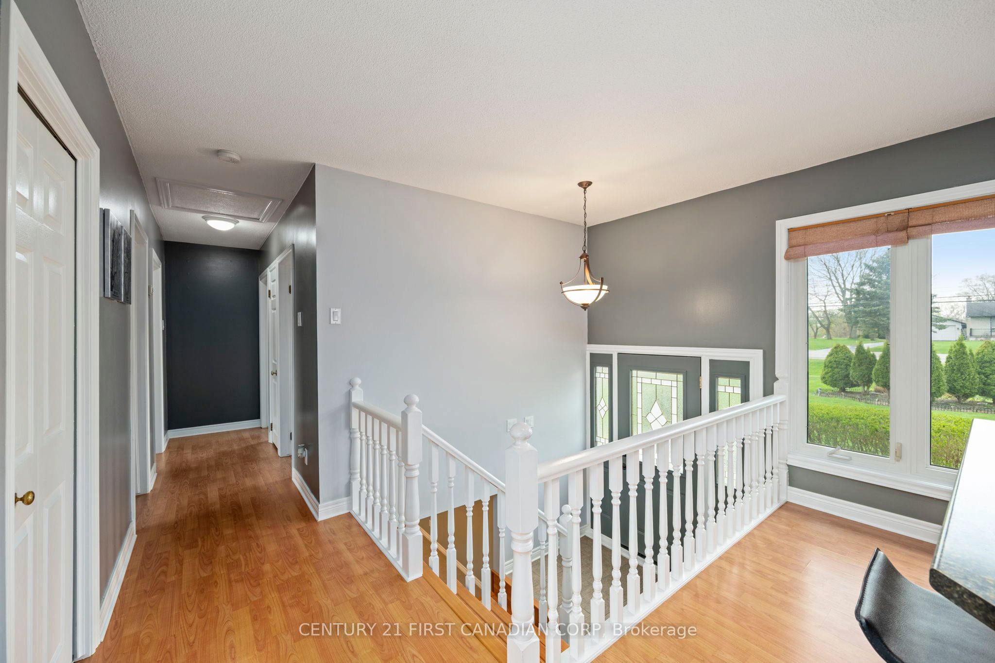 2720 Catherine Street Property Photo 5
