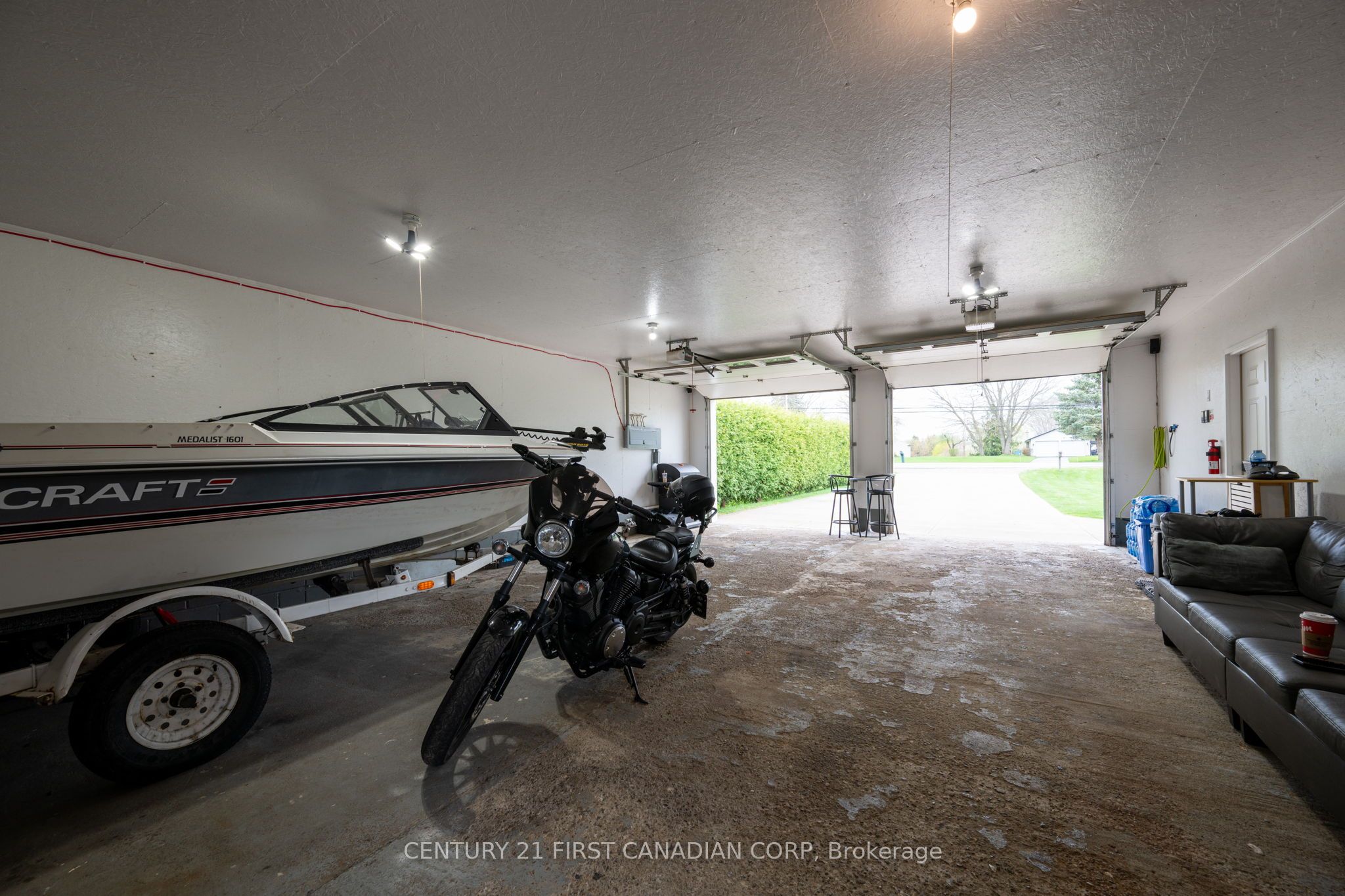 2720 Catherine Street Property Photo 30