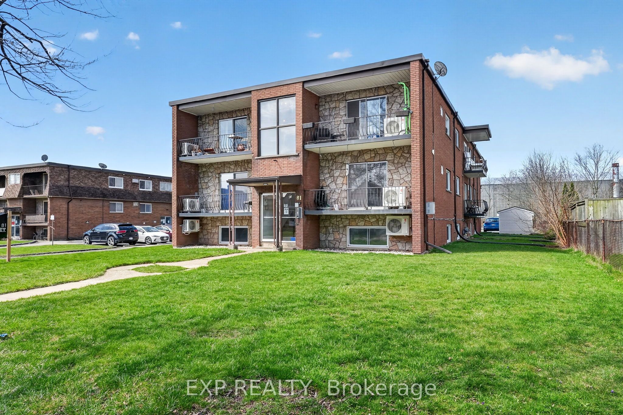 81 Empire Street Property Photo 1