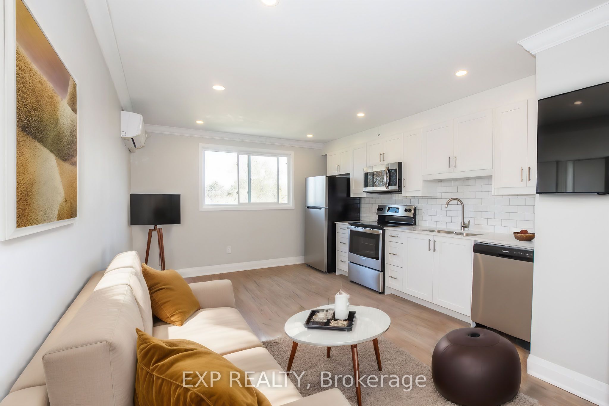 81 Empire Street Property Photo 26