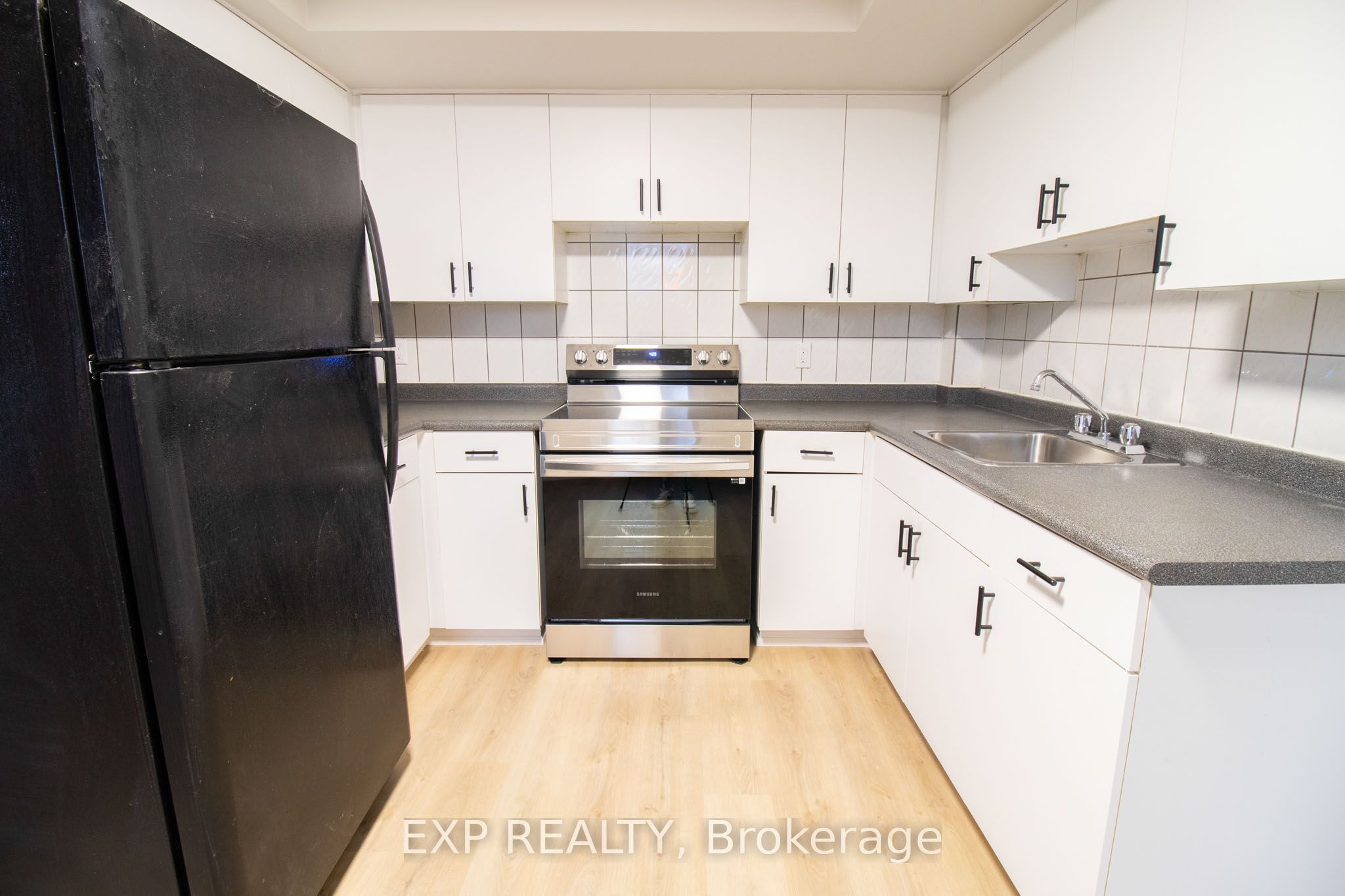 41 Hartzel Road Property Photo 26