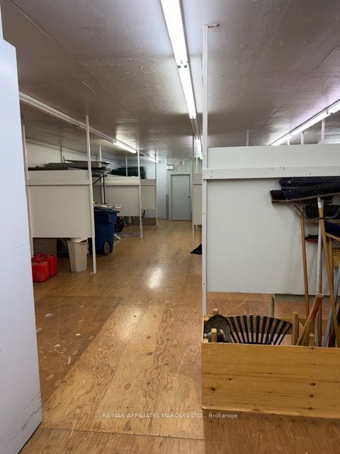 340 Alice Street Property Photo 4