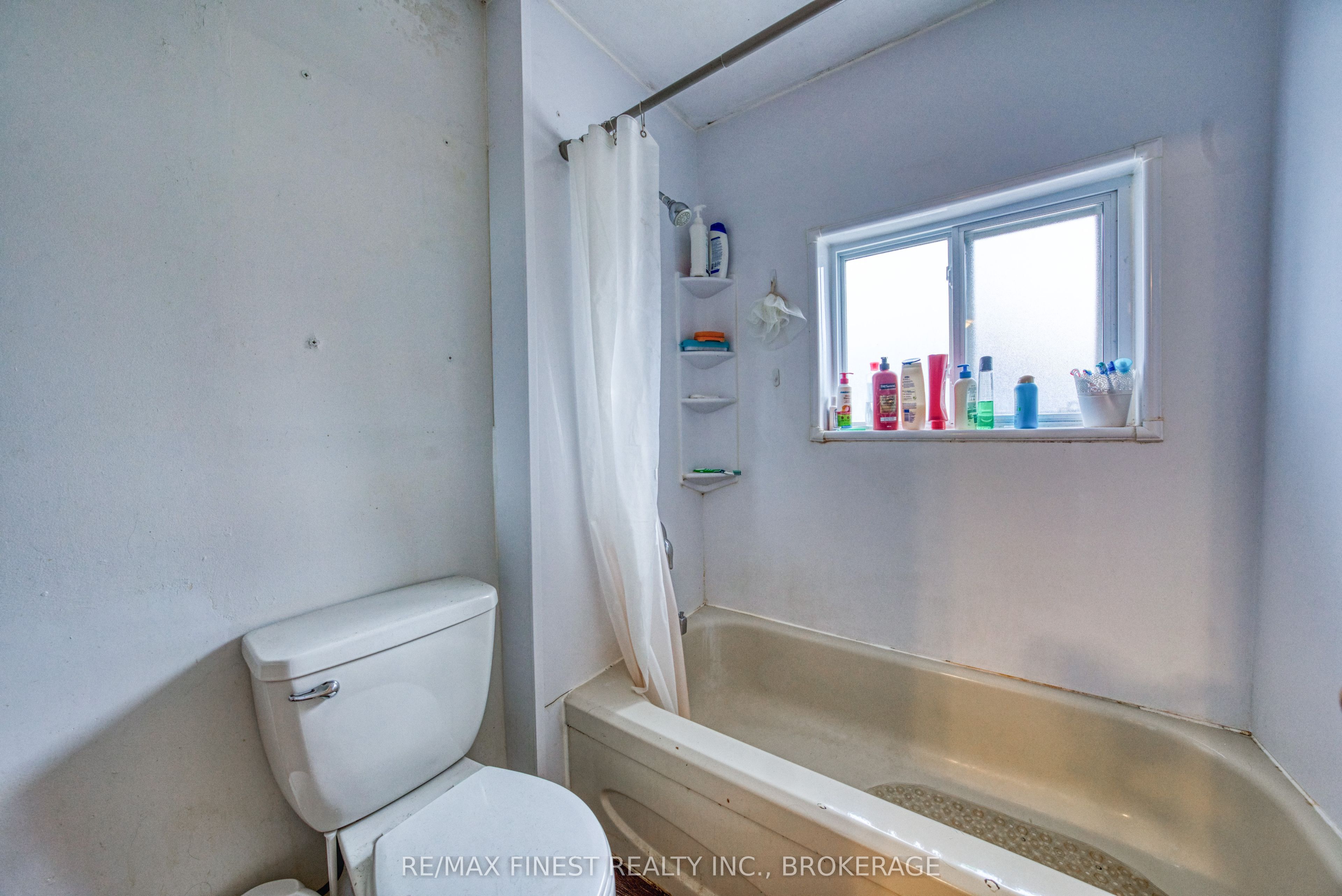 271-273 Rideau Street Property Photo 7