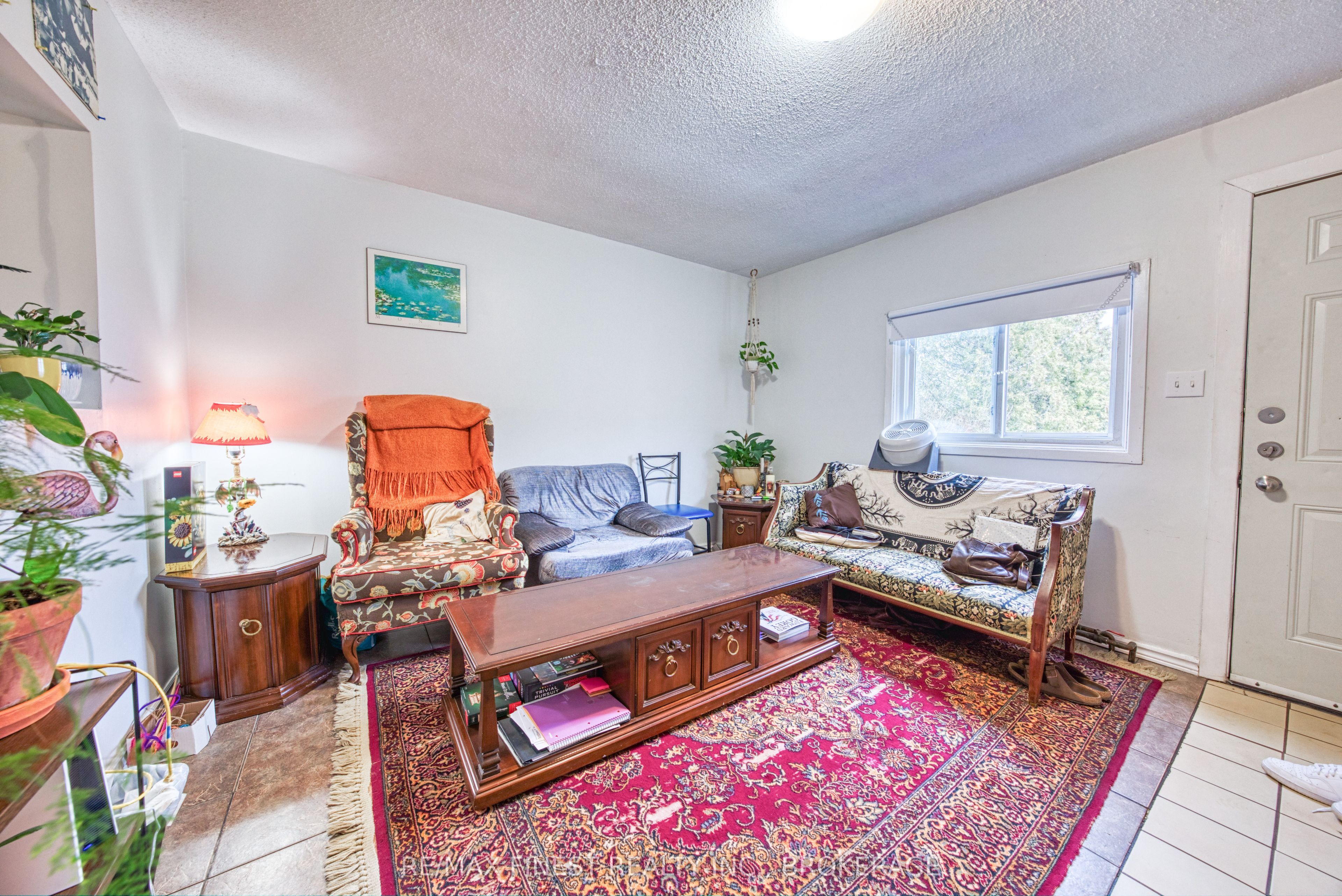 271-273 Rideau Street Property Photo 13