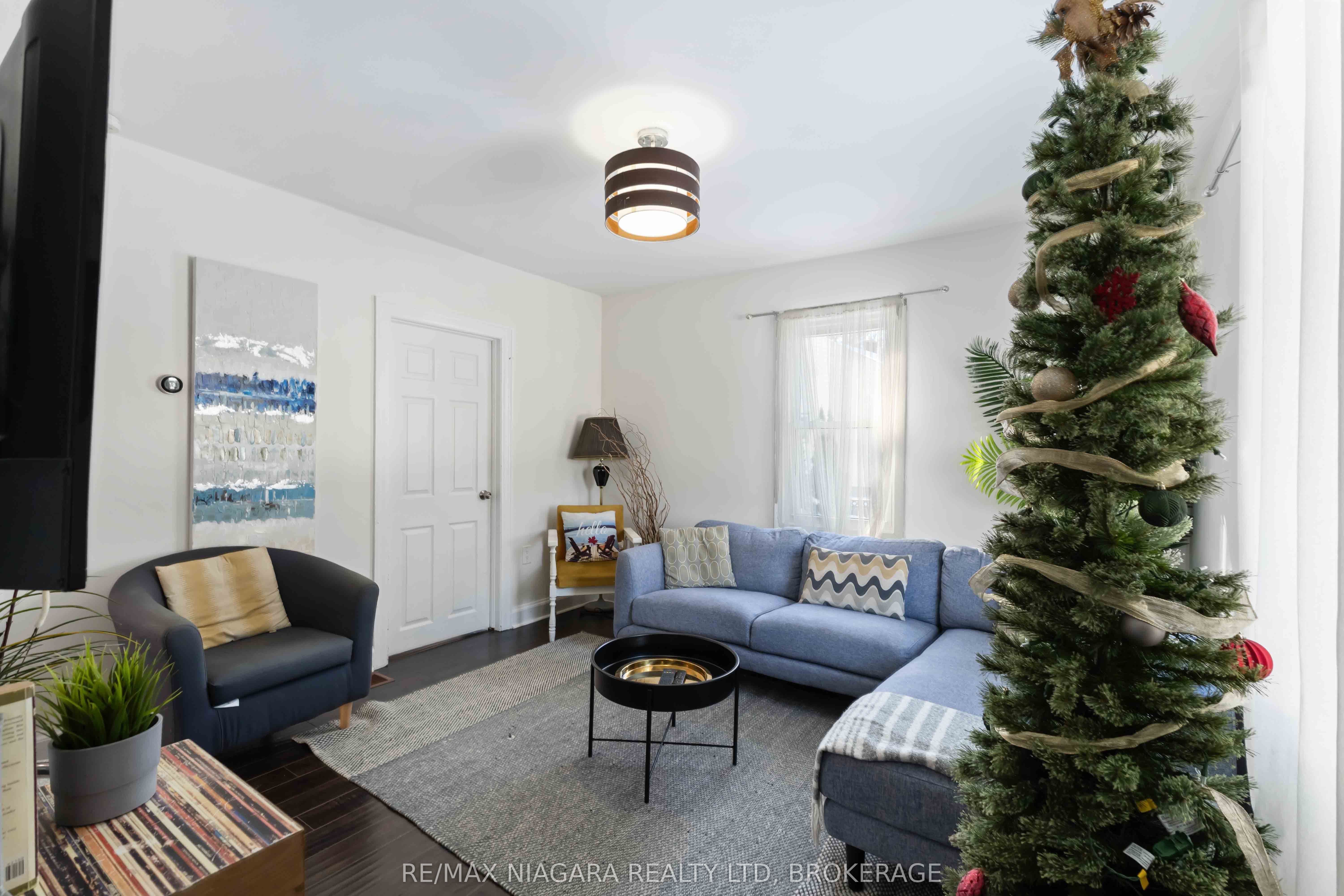 1459 Niagara Stone Road Property Photo 1