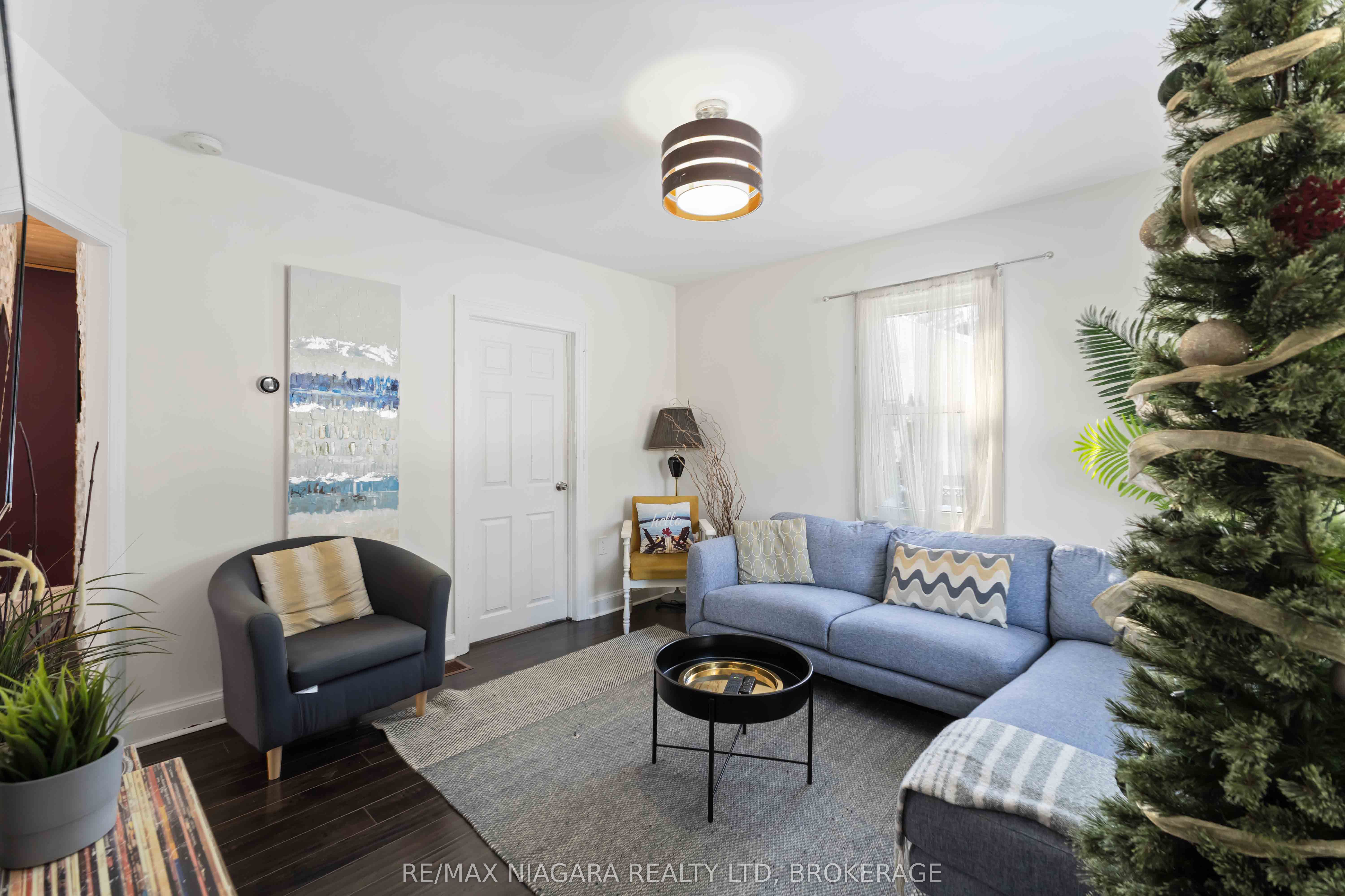 1459 Niagara Stone Road Property Photo 2