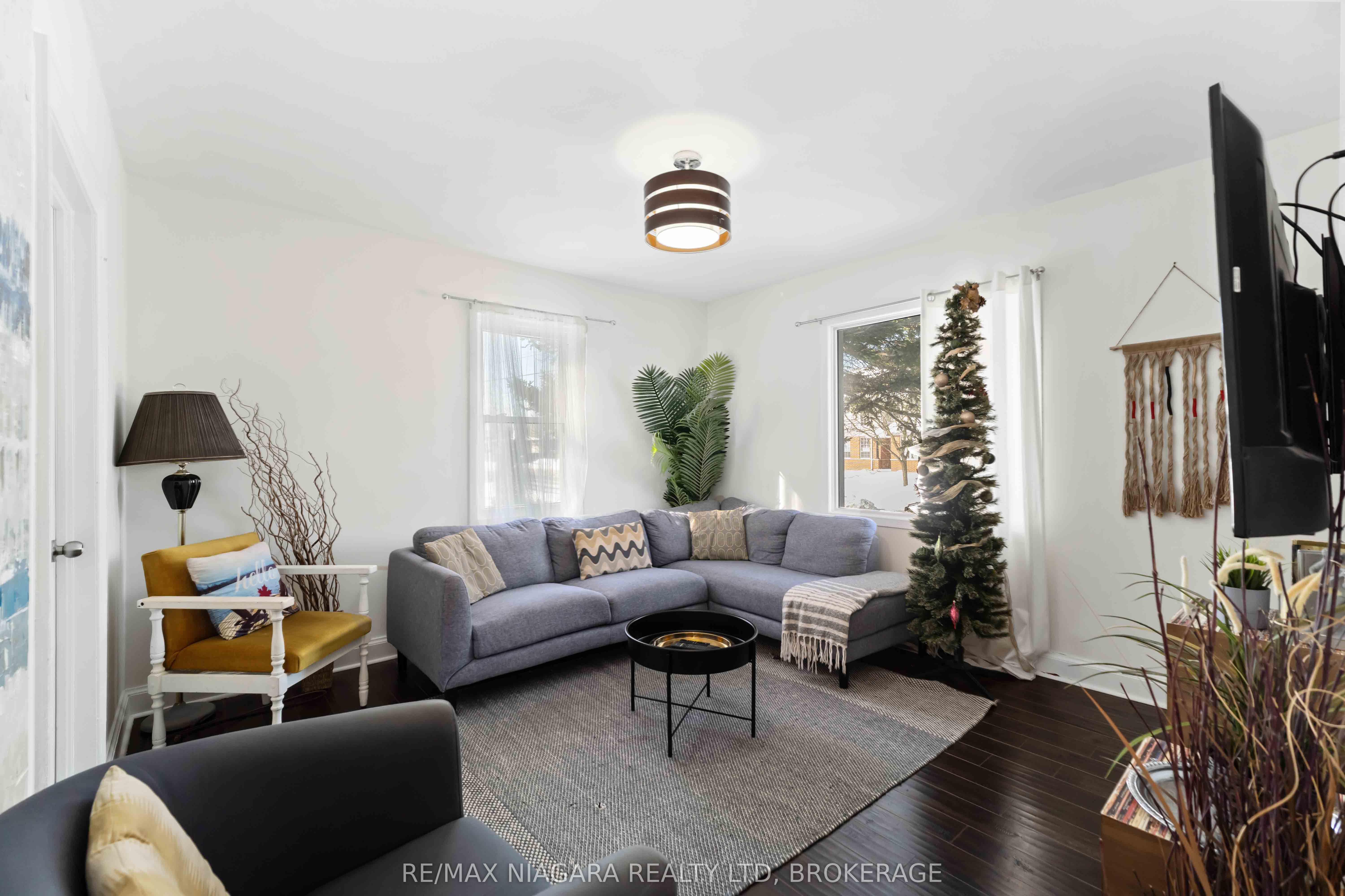 1459 Niagara Stone Road Property Photo 3