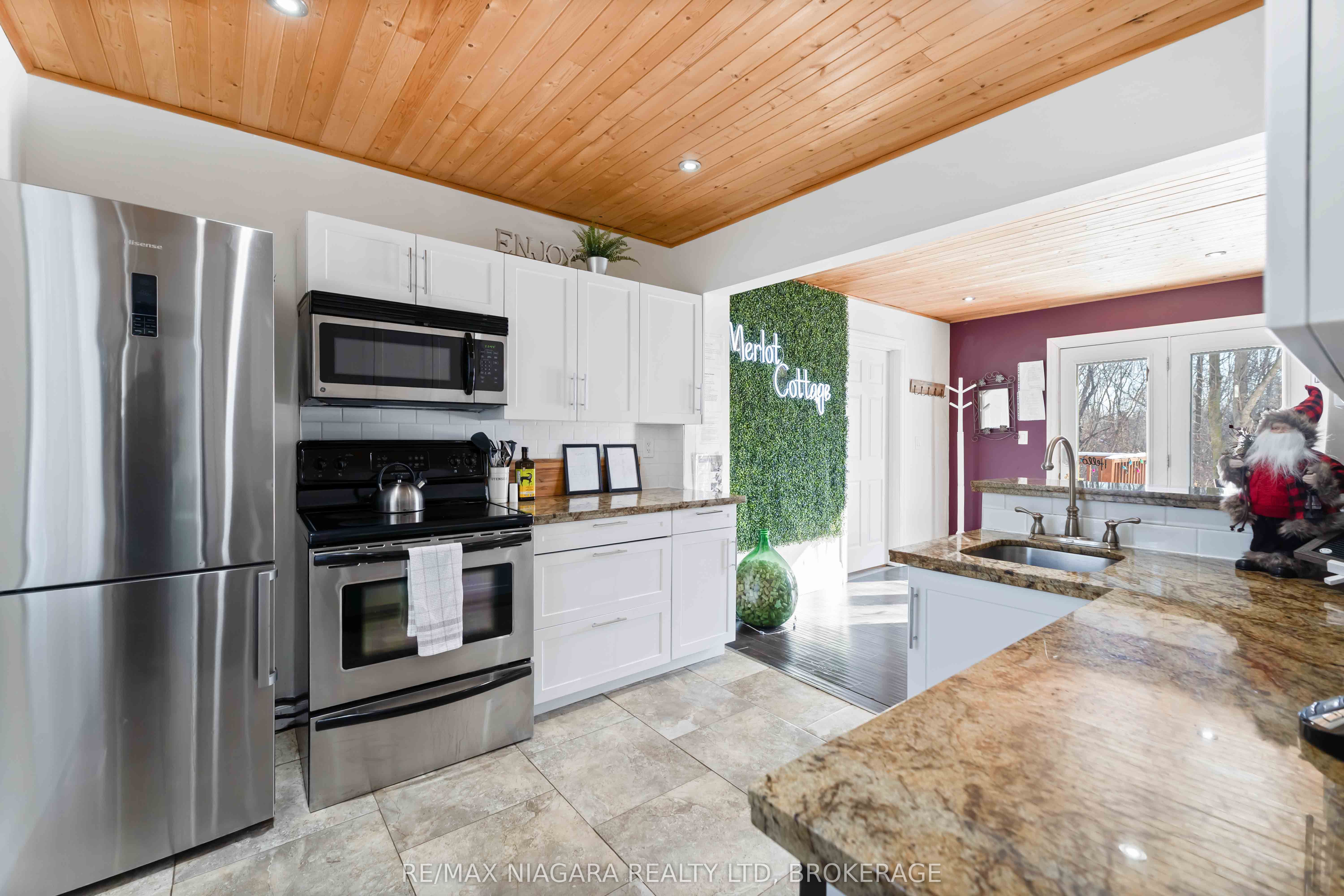 1459 Niagara Stone Road Property Photo 11