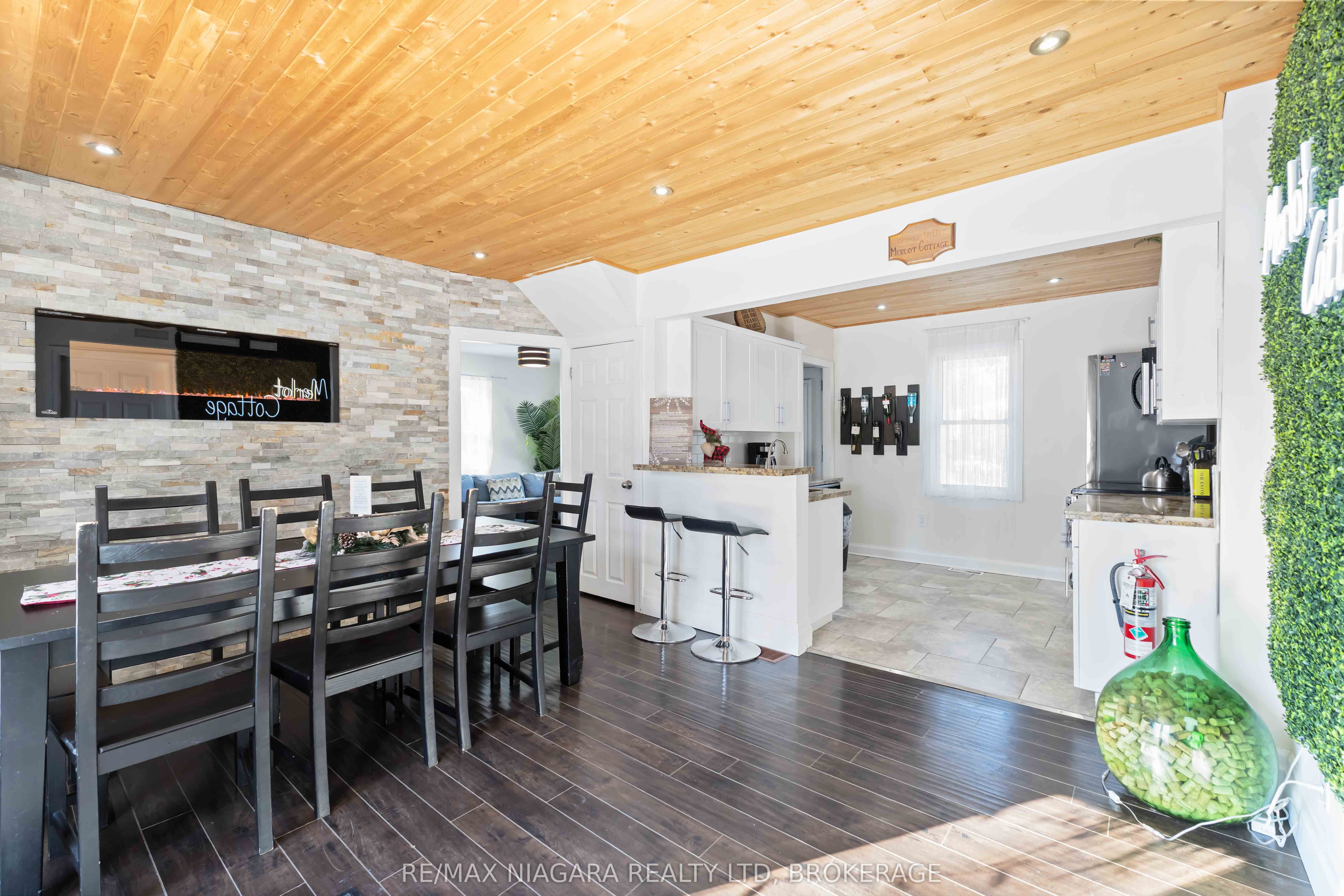 1459 Niagara Stone Road Property Photo 12