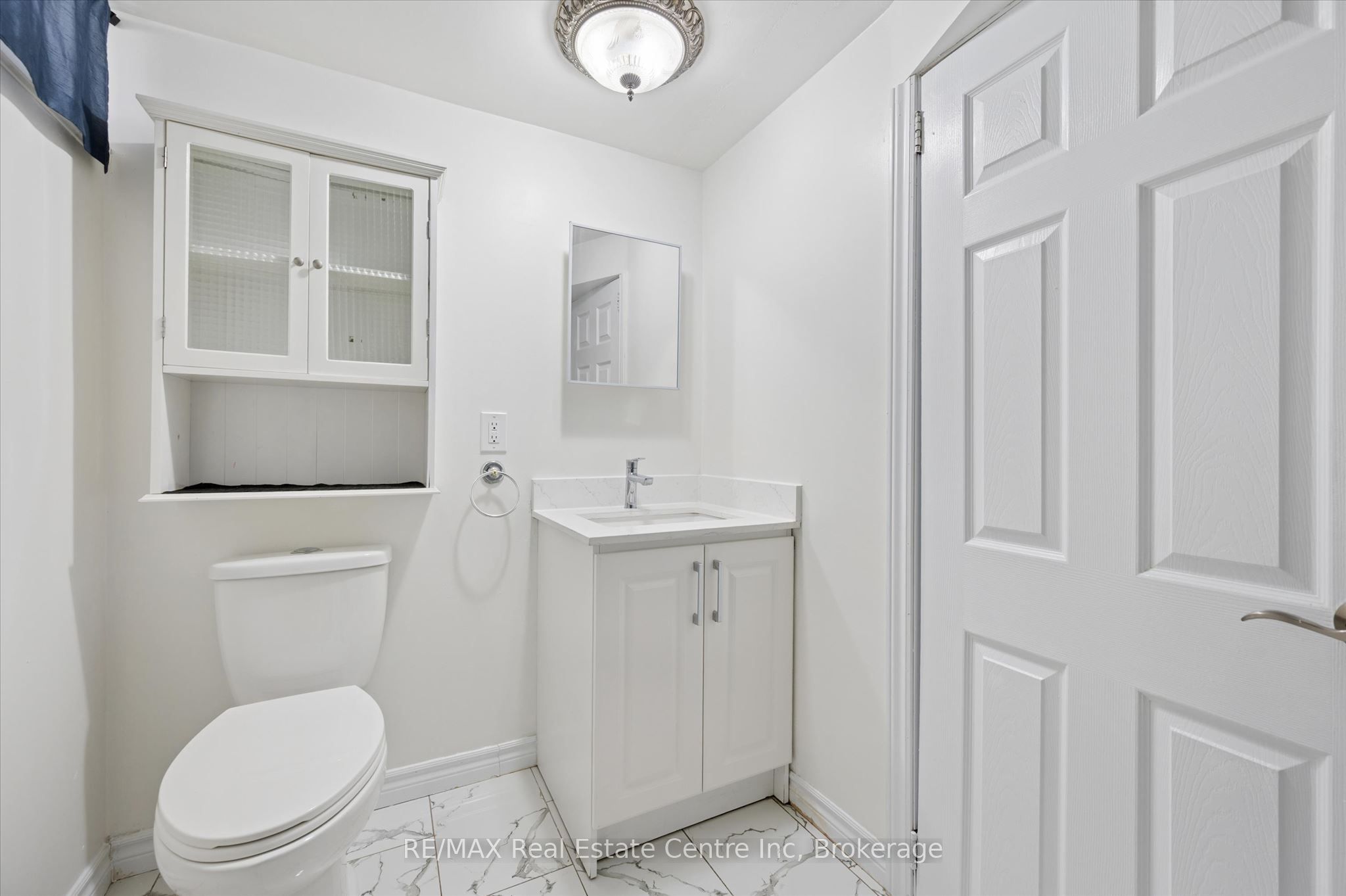 6 Eastview Road Property Photo 33