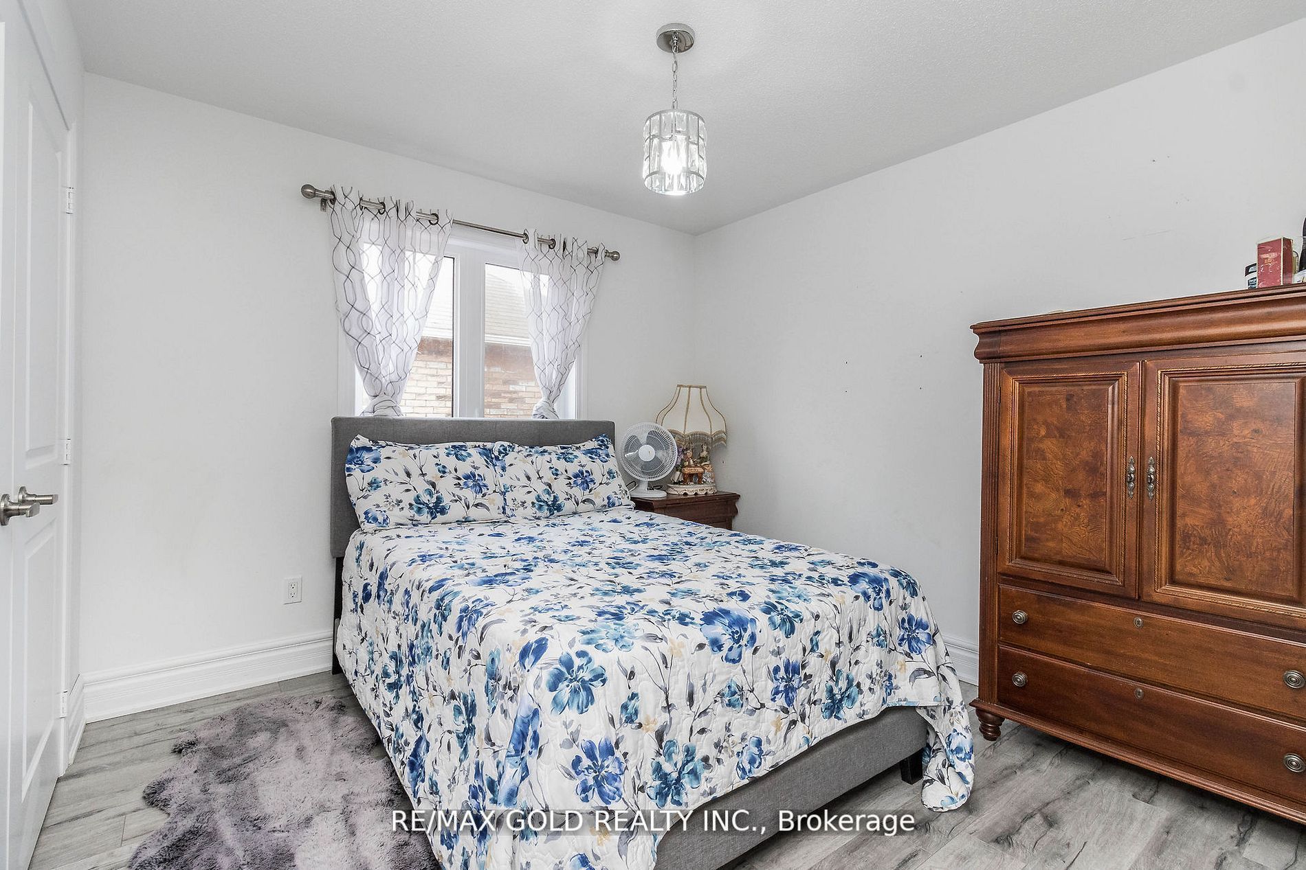115 Elm Street Property Photo 29
