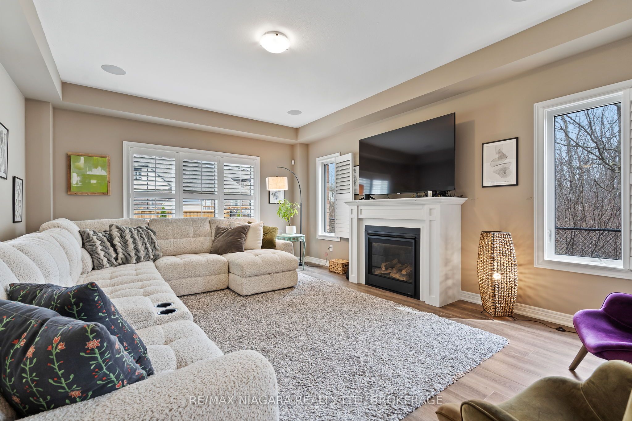 4279 Willick Road Property Photo 8