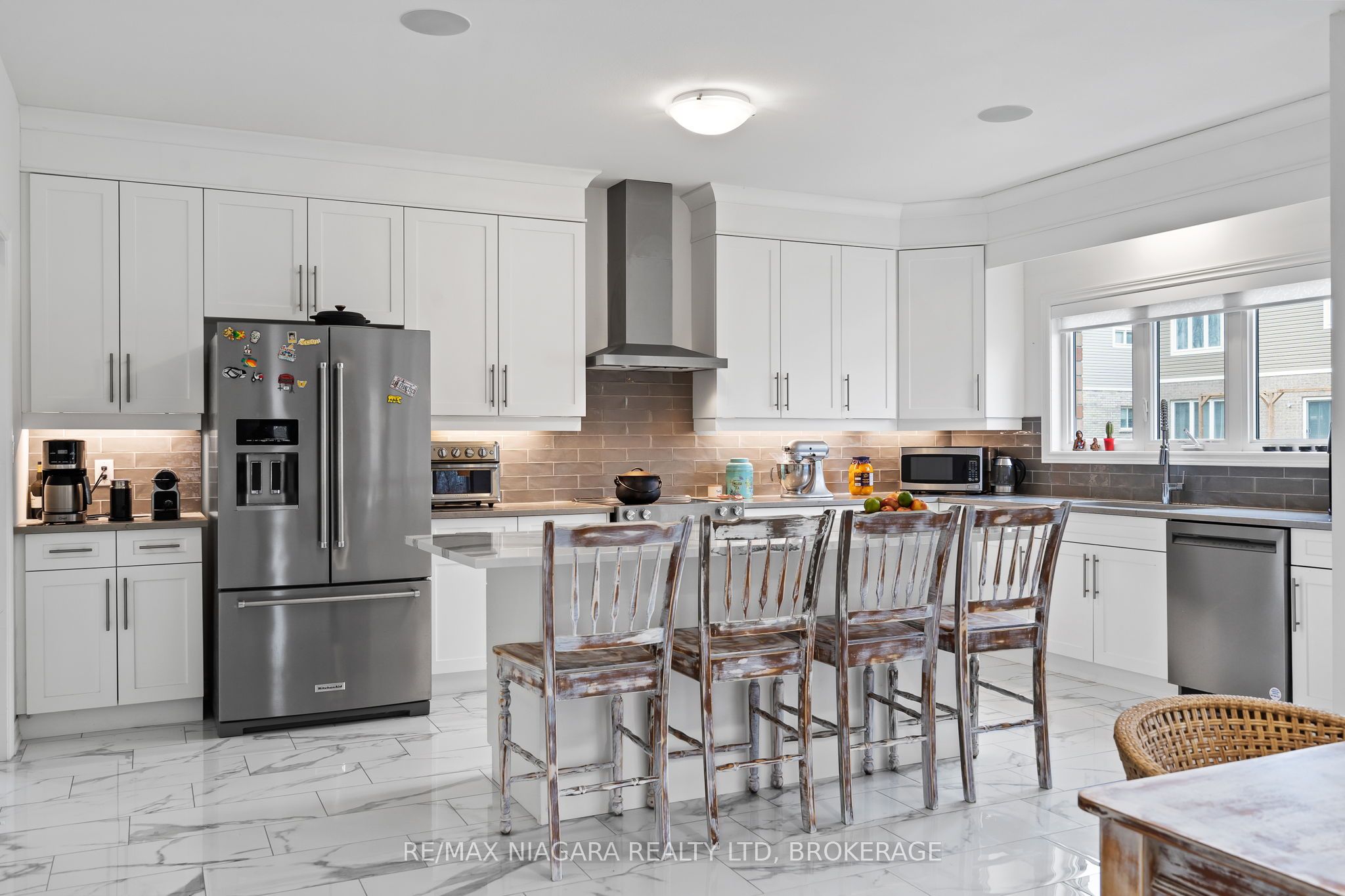 4279 Willick Road Property Photo 12