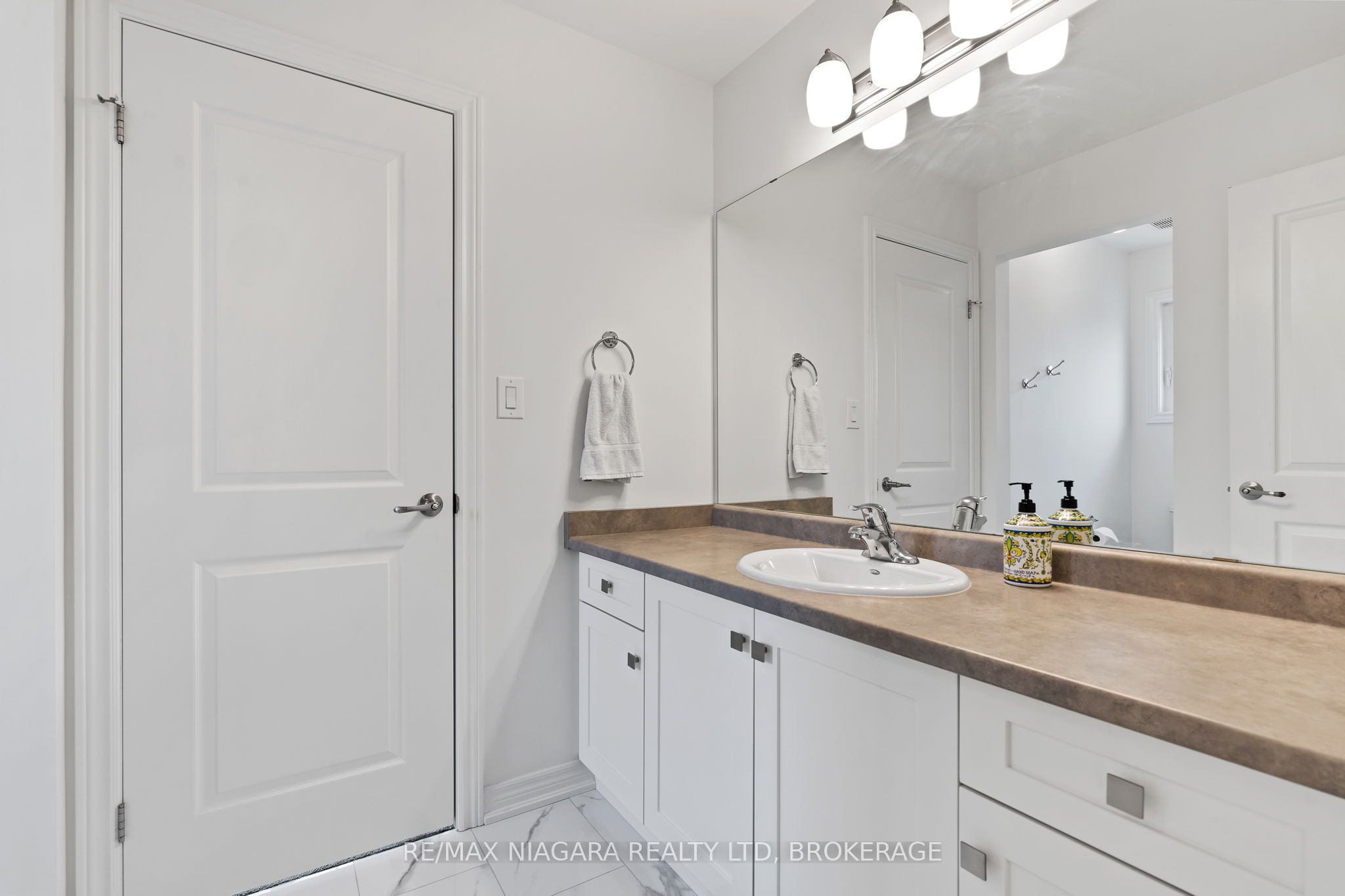 4279 Willick Road Property Photo 29