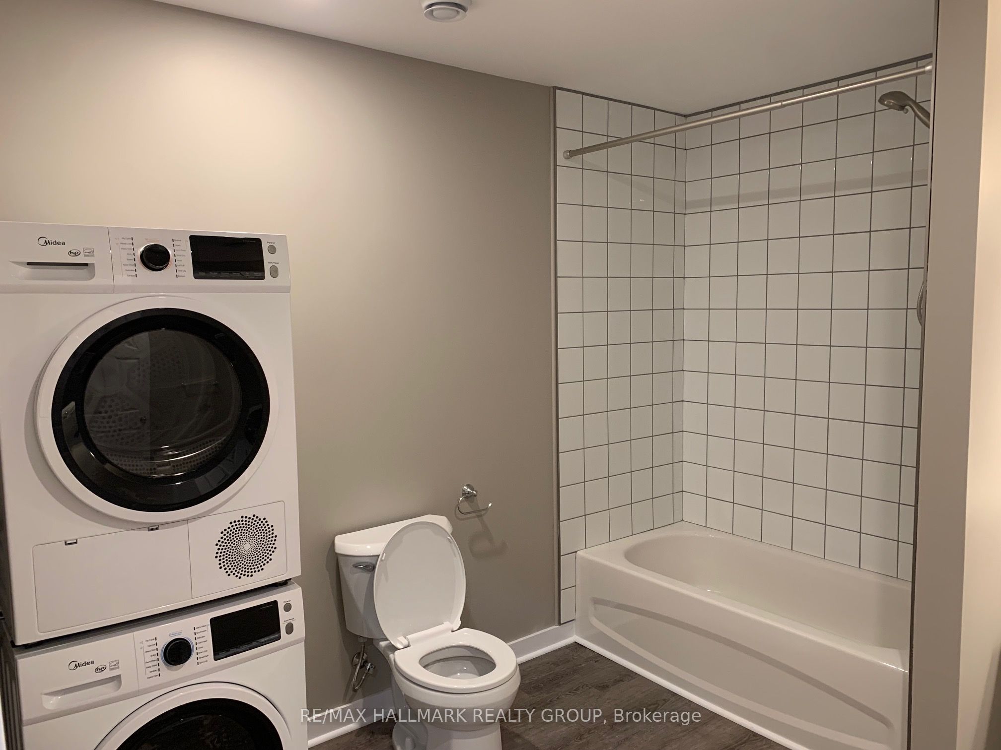 66 Queen Street Property Photo 27