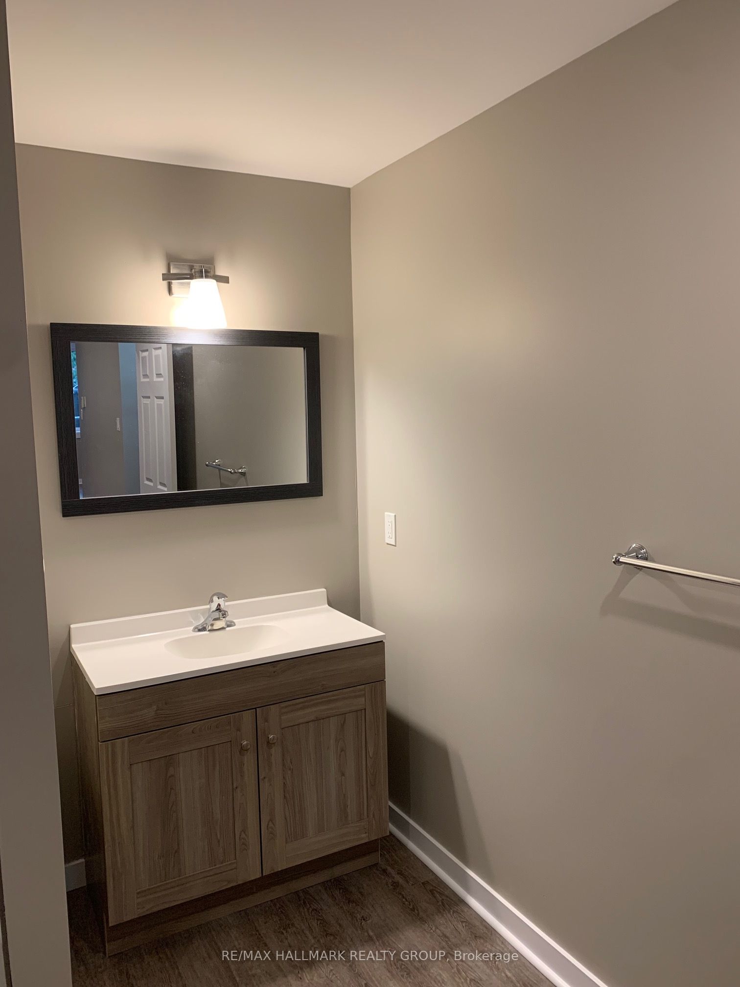 66 Queen Street Property Photo 29