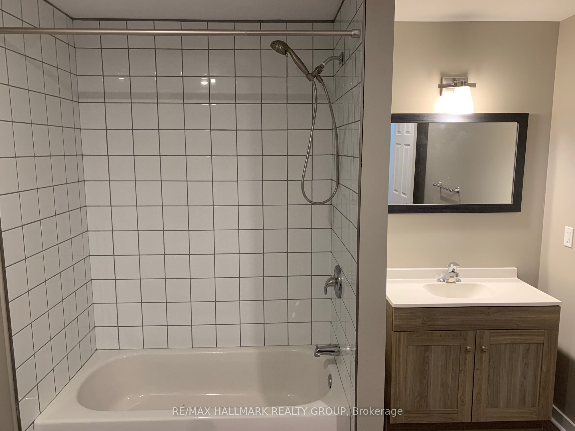 66 Queen Street Property Photo 30