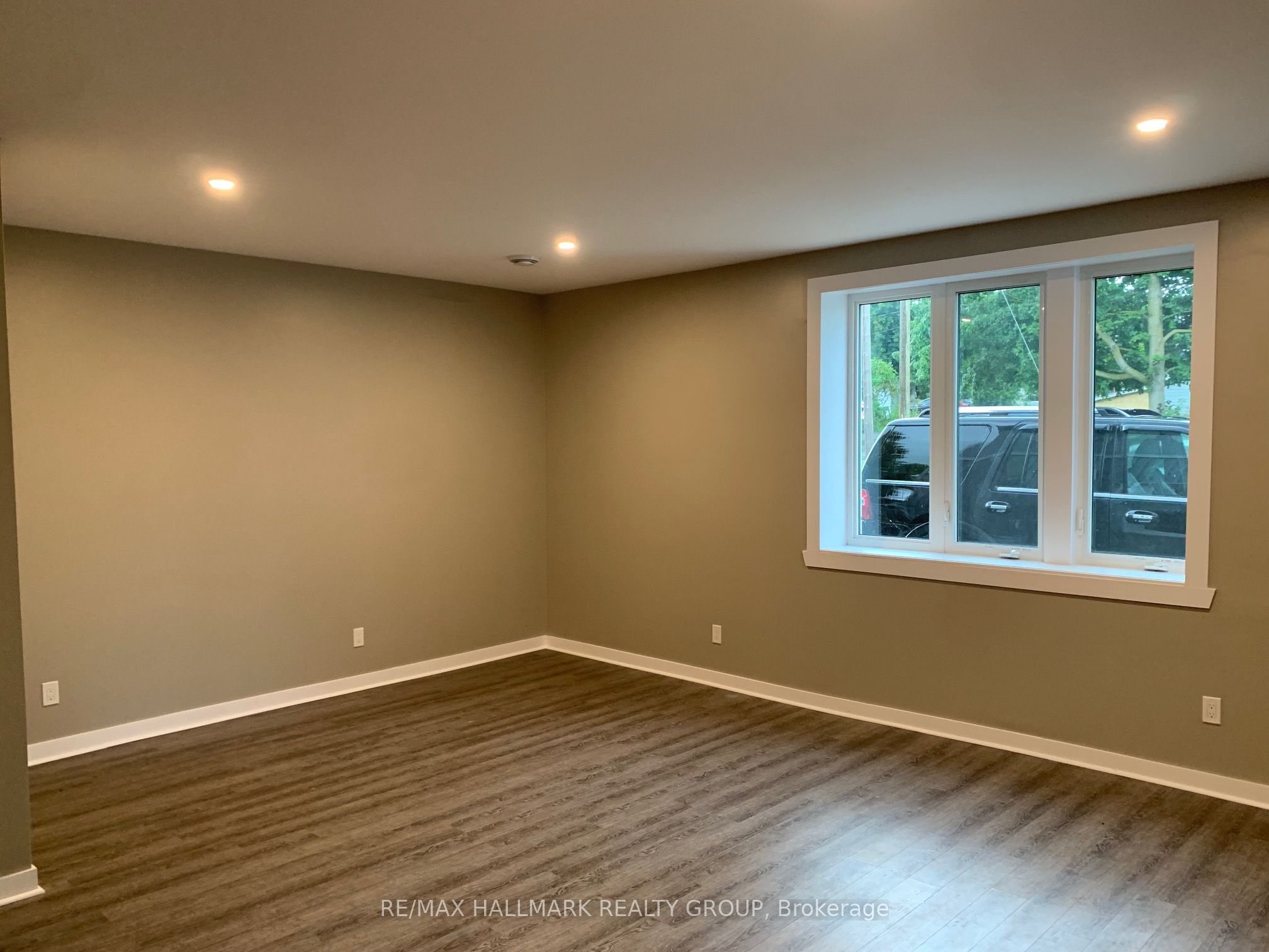66 Queen Street Property Photo 37