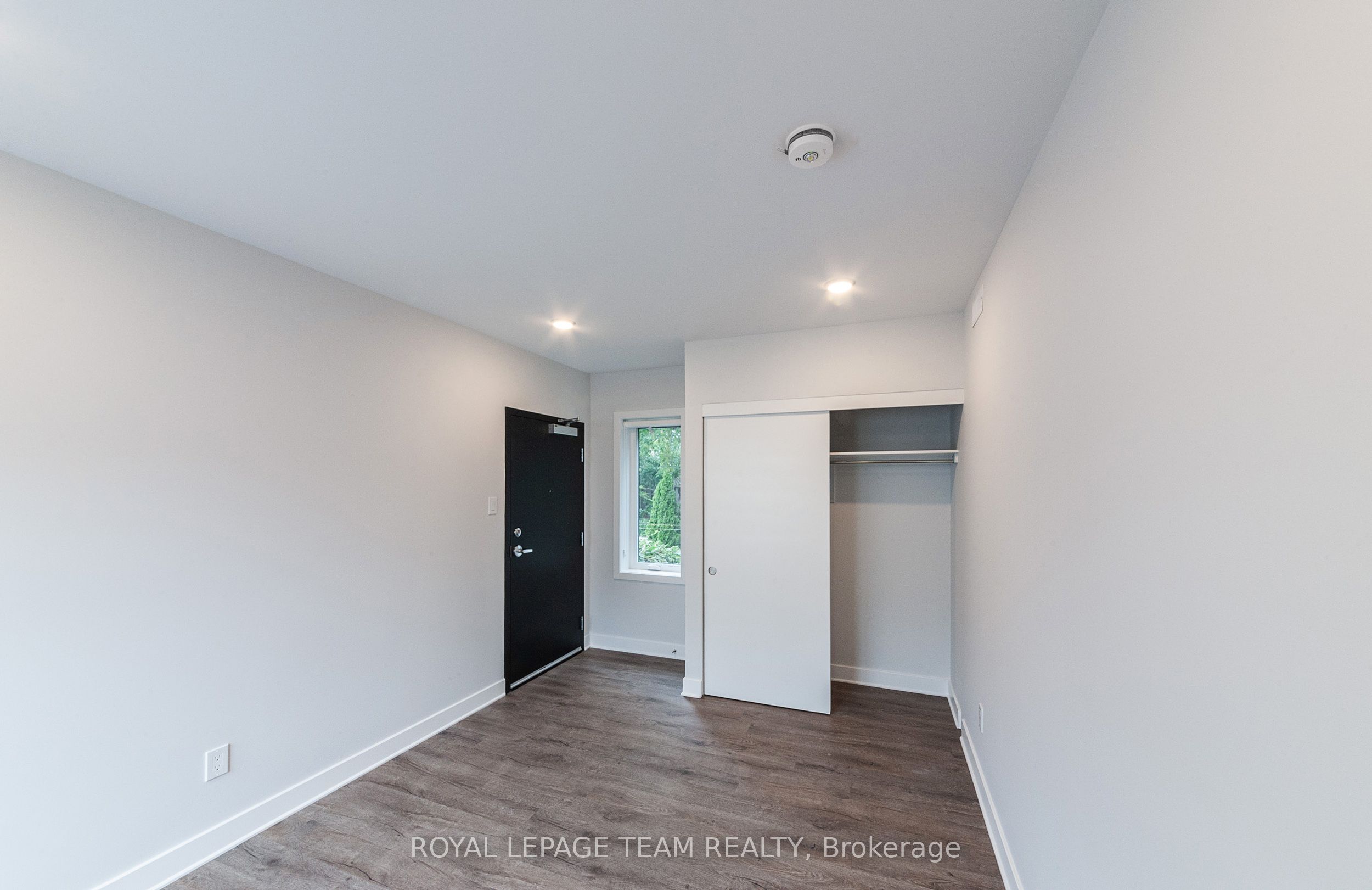 149 Willow Street Property Photo 8