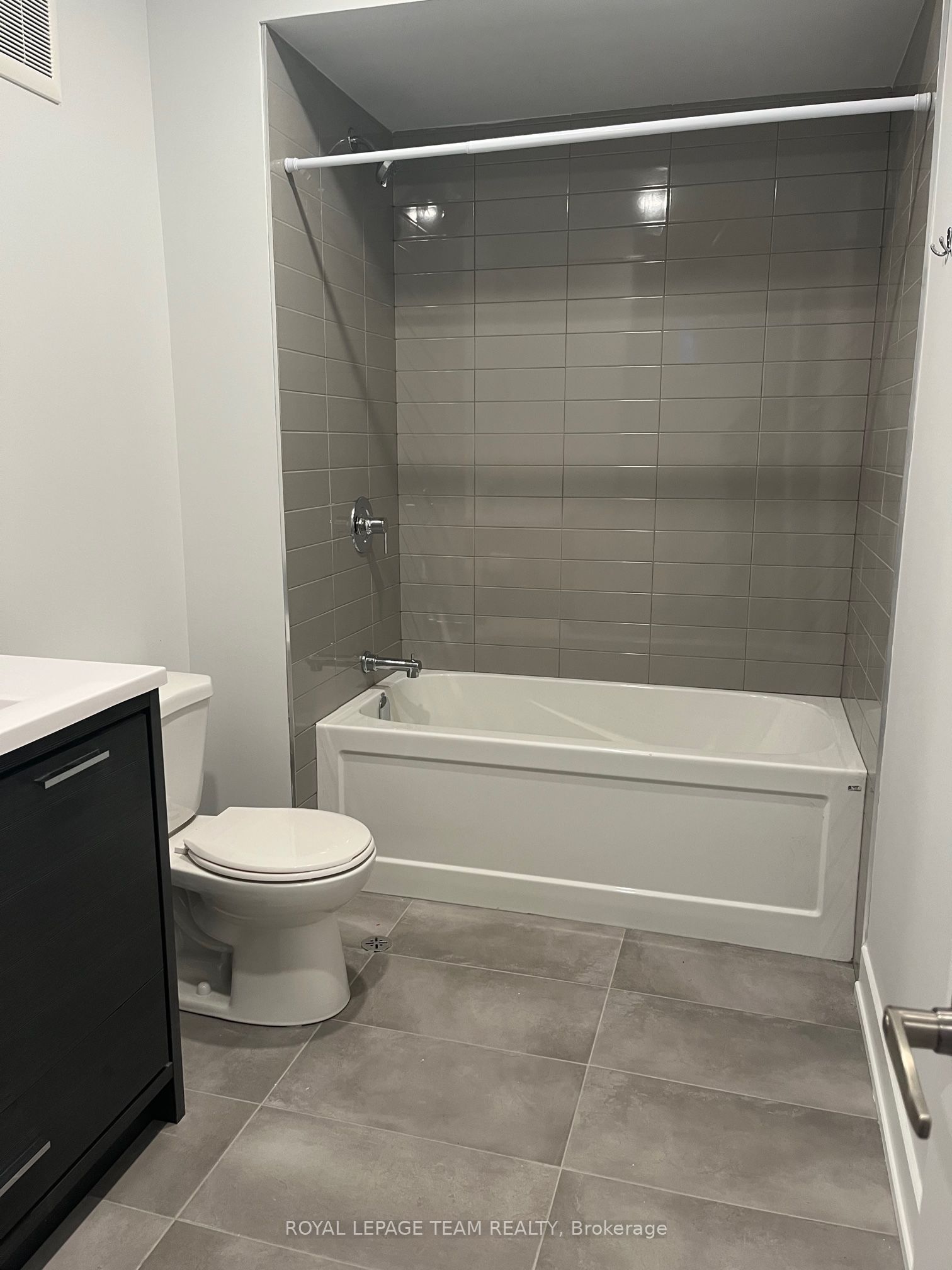 149 Willow Street Property Photo 11