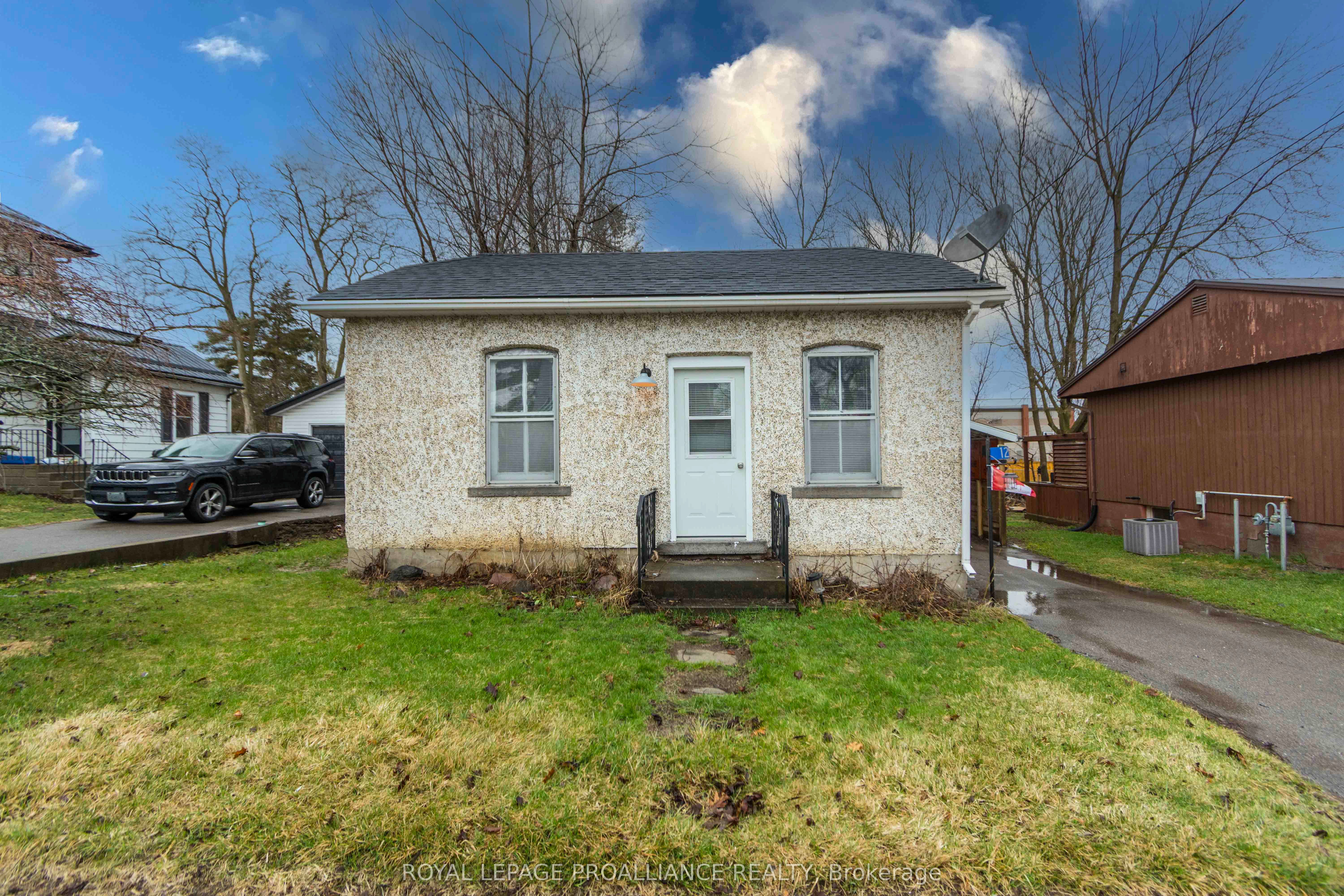 12 Albert Road Property Photo 3