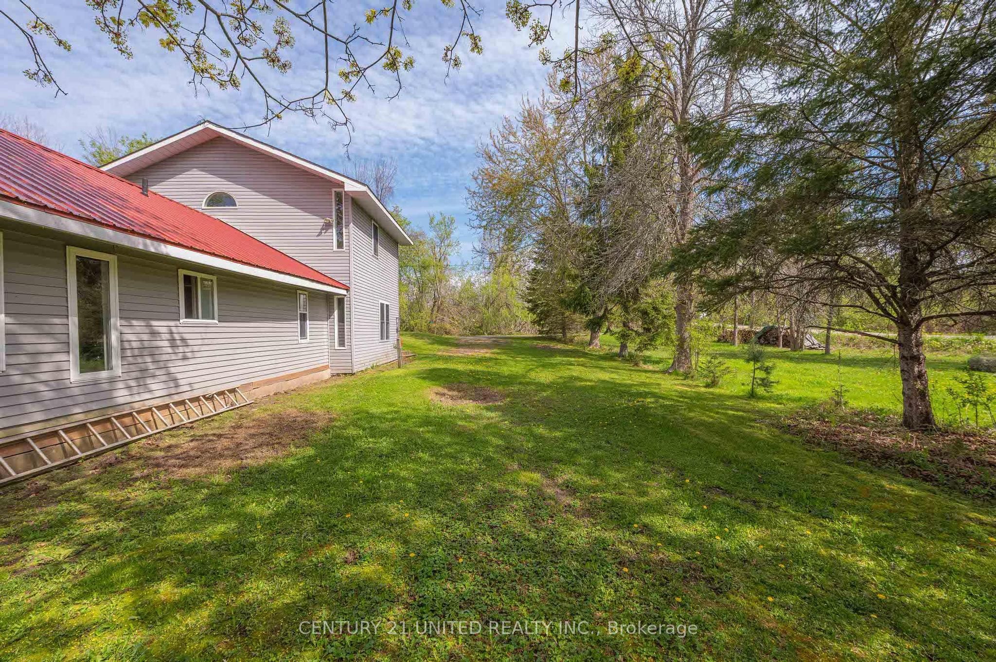 1035 Jarvis Lane Property Photo 7