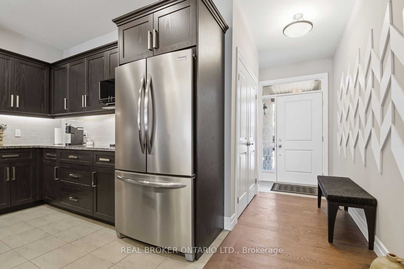 18 Borden Trail Property Photo 6