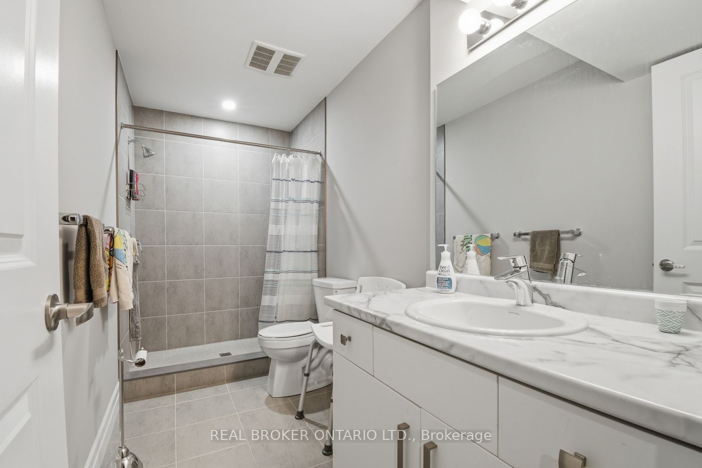 18 Borden Trail Property Photo 25