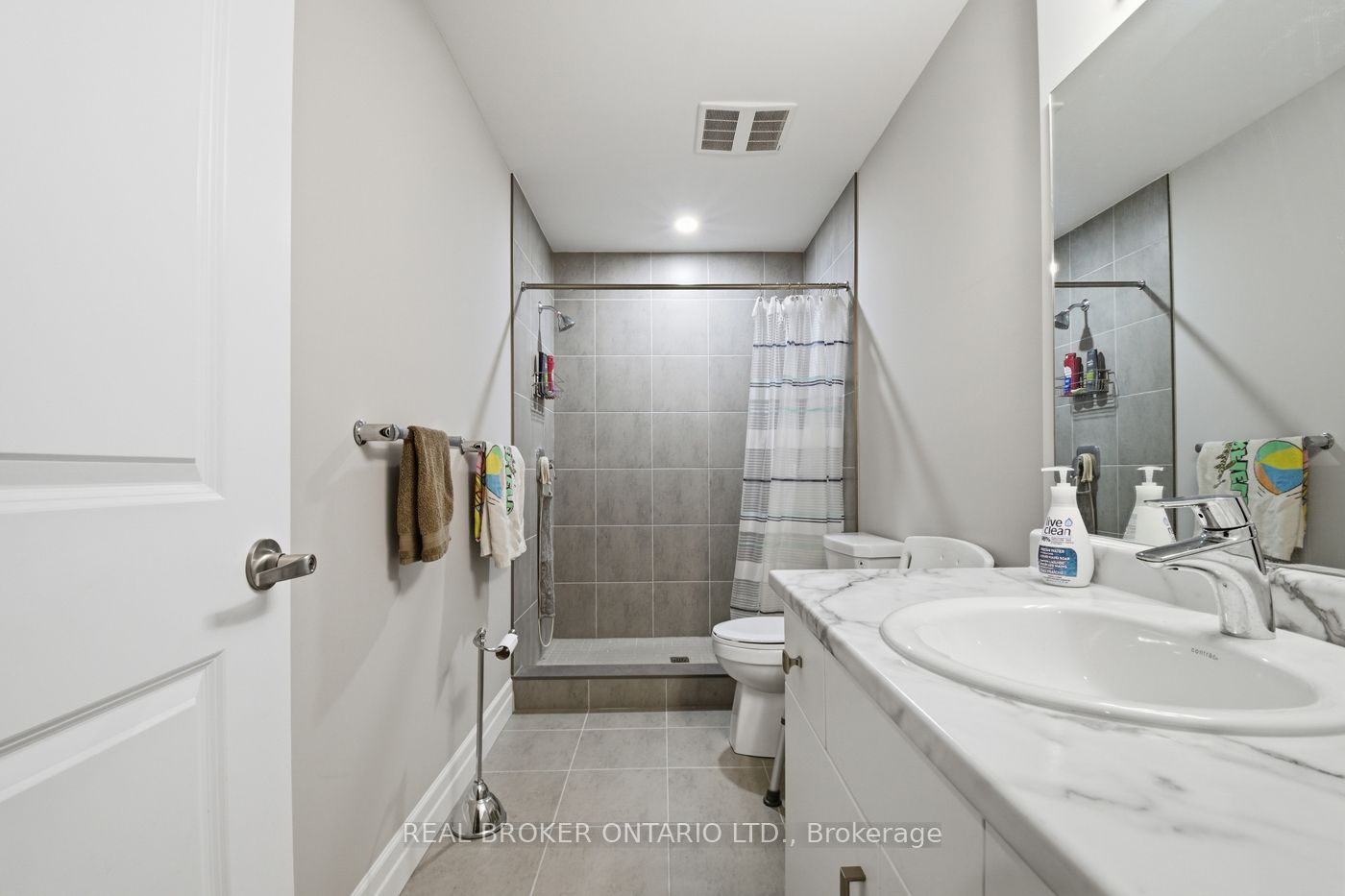 18 Borden Trail Property Photo 28