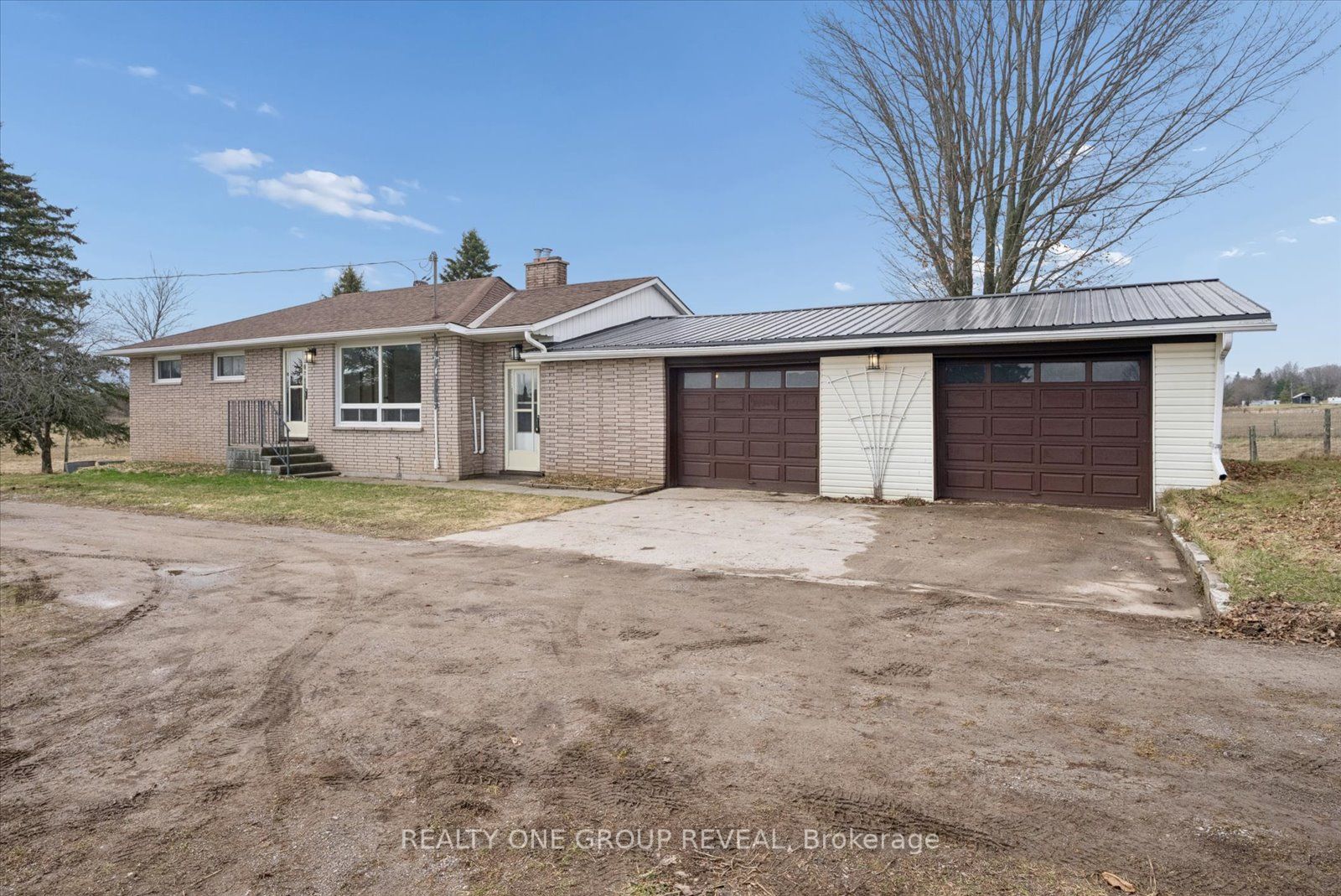 2469 Asphodel 11th Line Property Photo 4