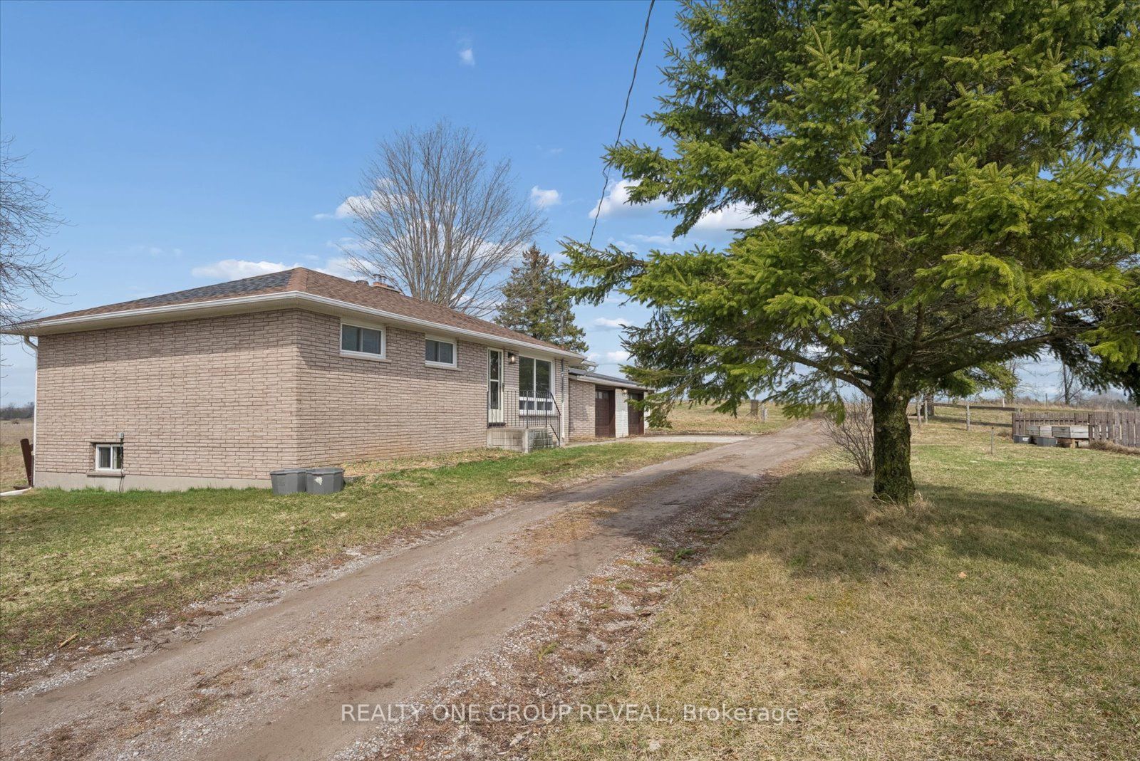 2469 Asphodel 11th Line Property Photo 6