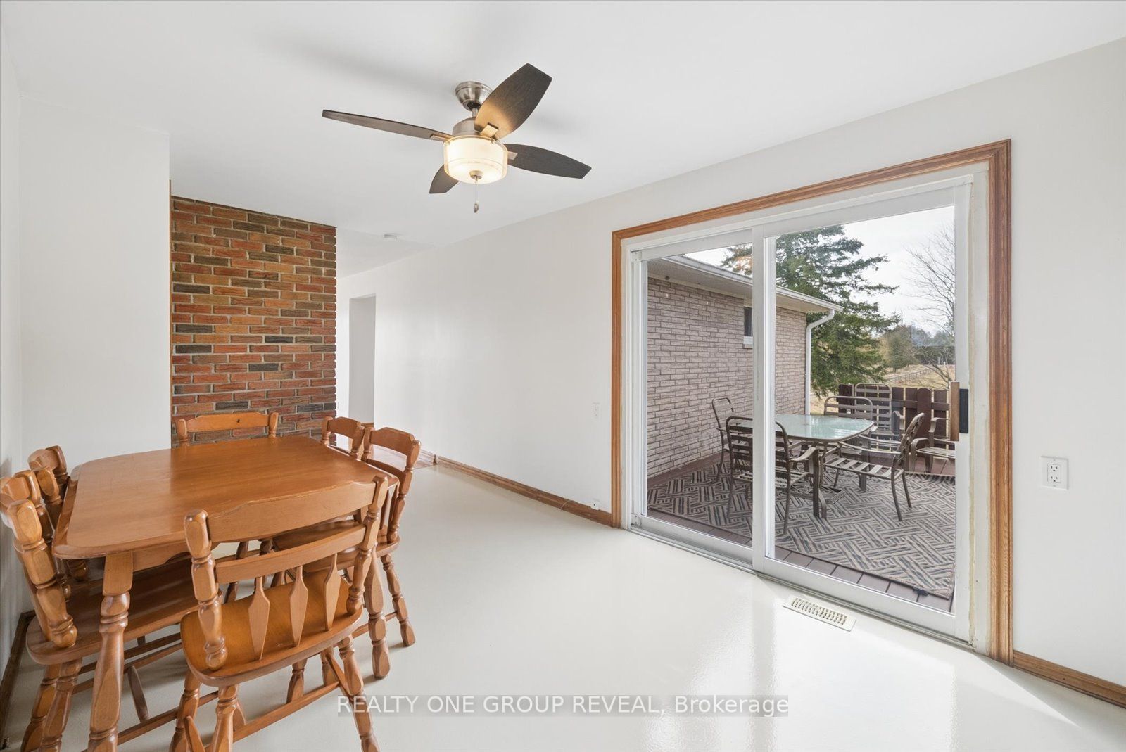 2469 Asphodel 11th Line Property Photo 15