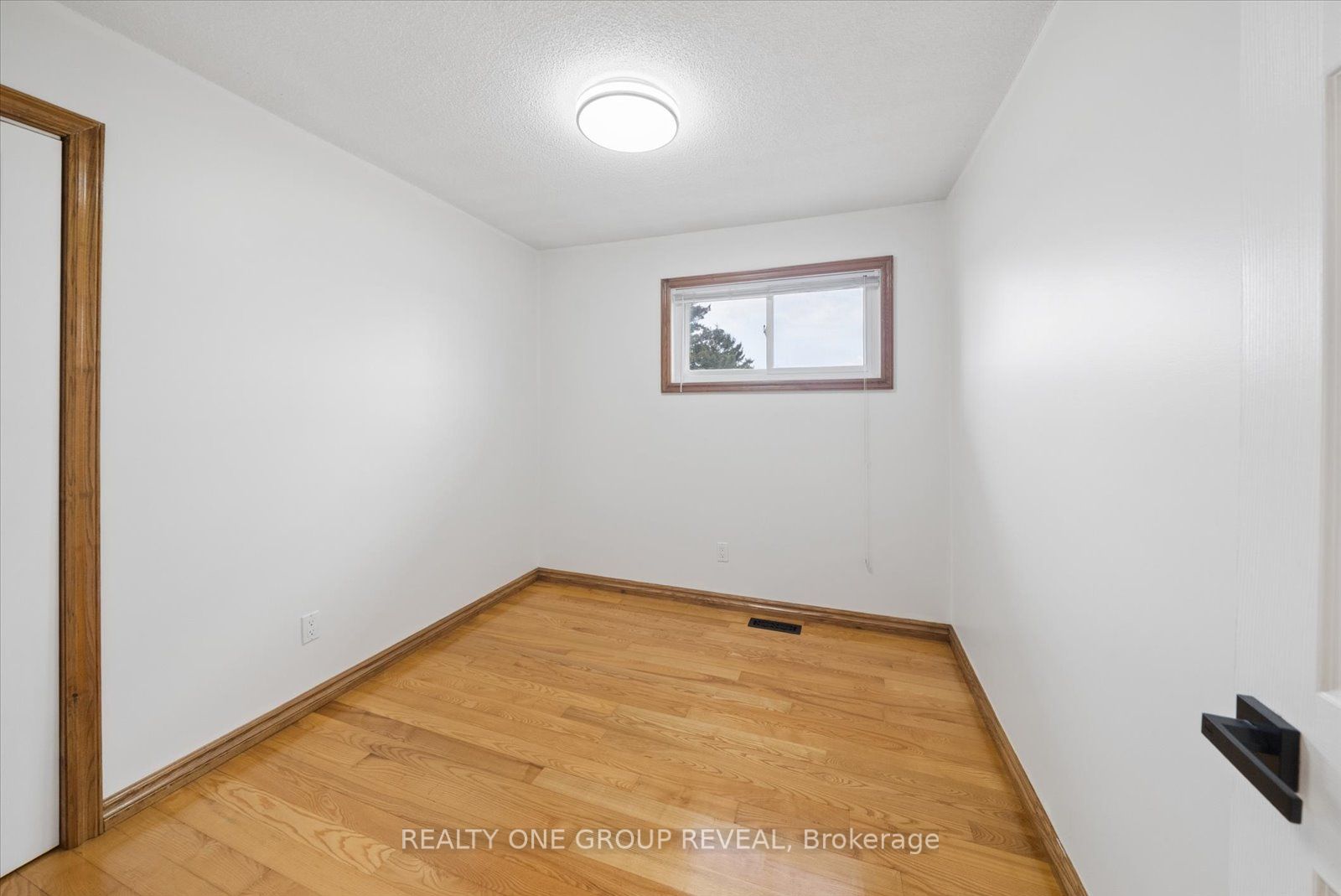 2469 Asphodel 11th Line Property Photo 18