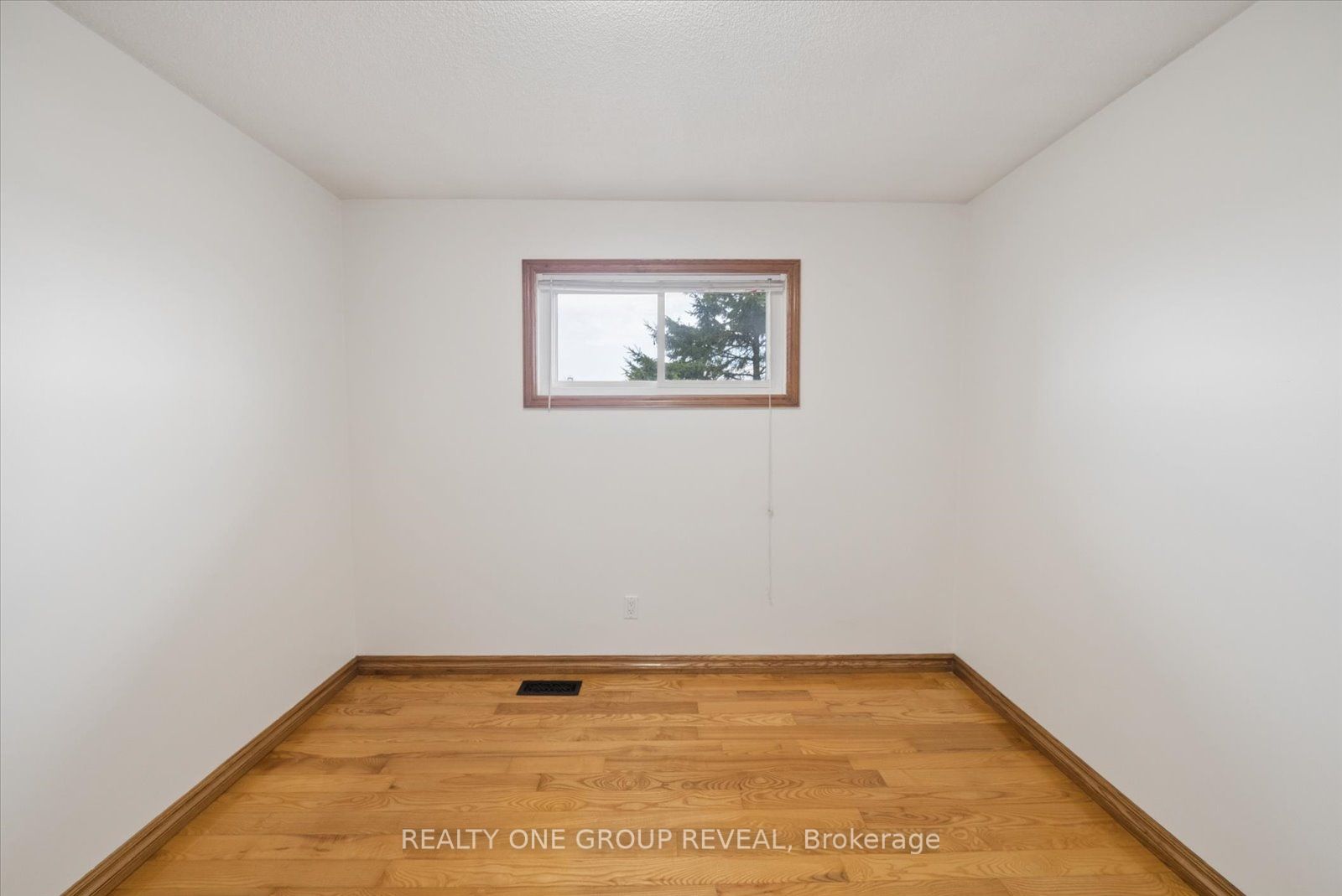2469 Asphodel 11th Line Property Photo 23