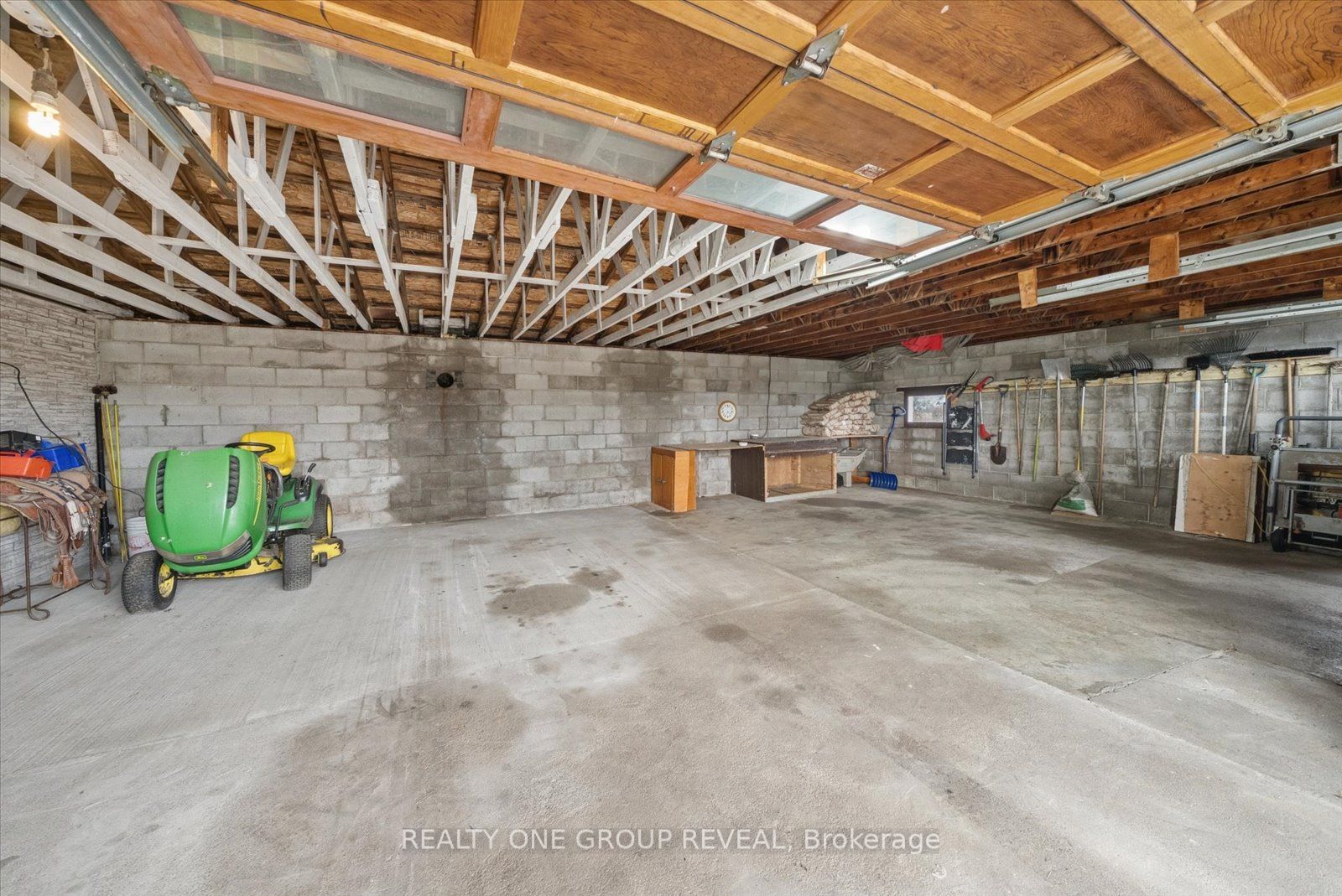 2469 Asphodel 11th Line Property Photo 33