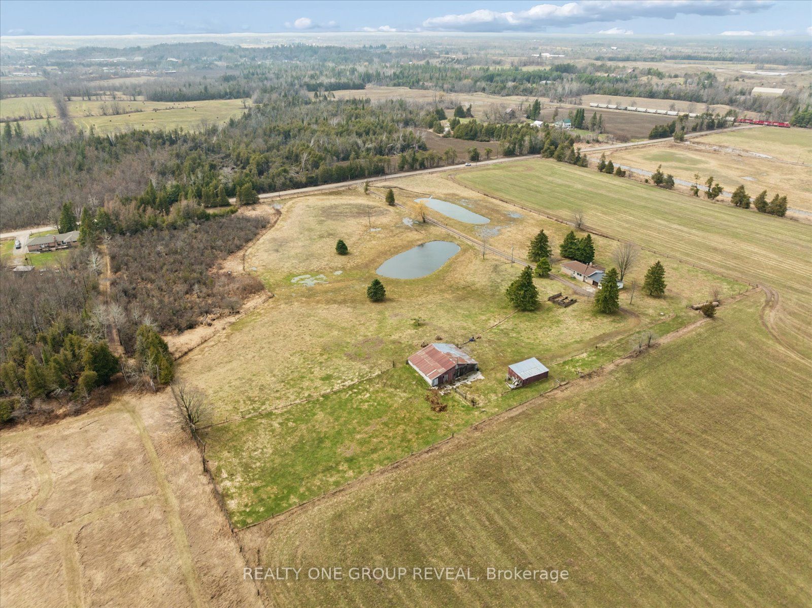 2469 Asphodel 11th Line Property Photo 47