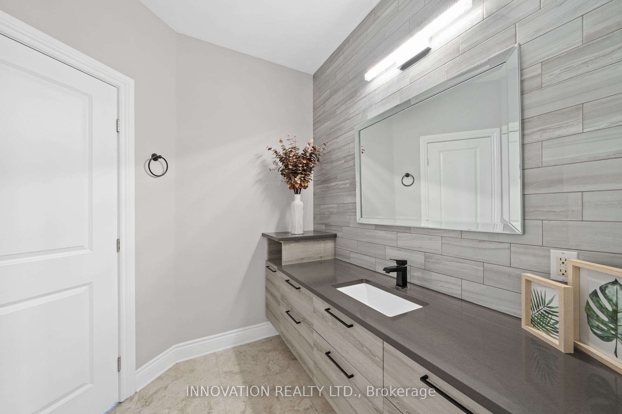 6635 Old Forest Drive Property Photo 17