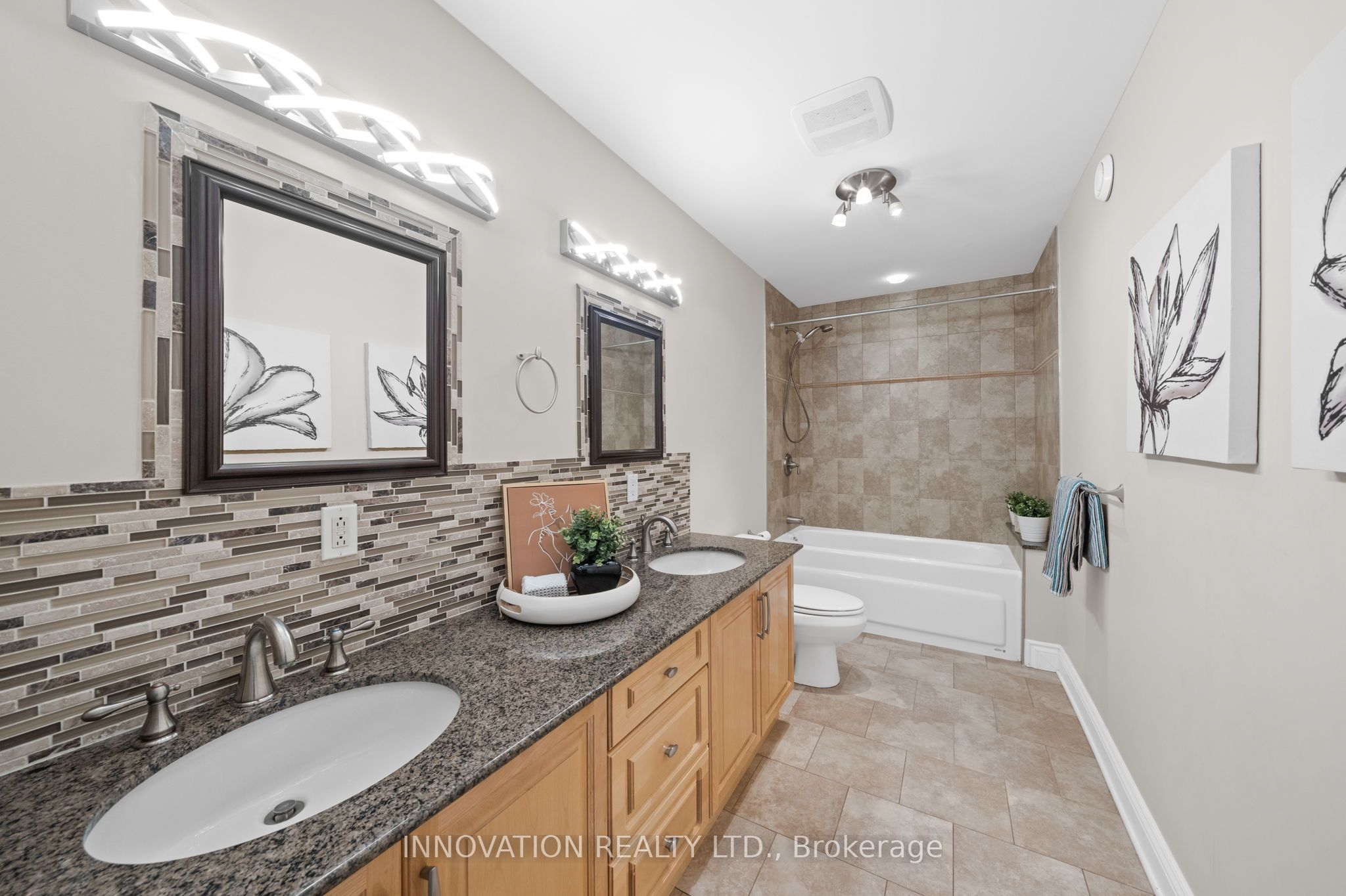 6635 Old Forest Drive Property Photo 32