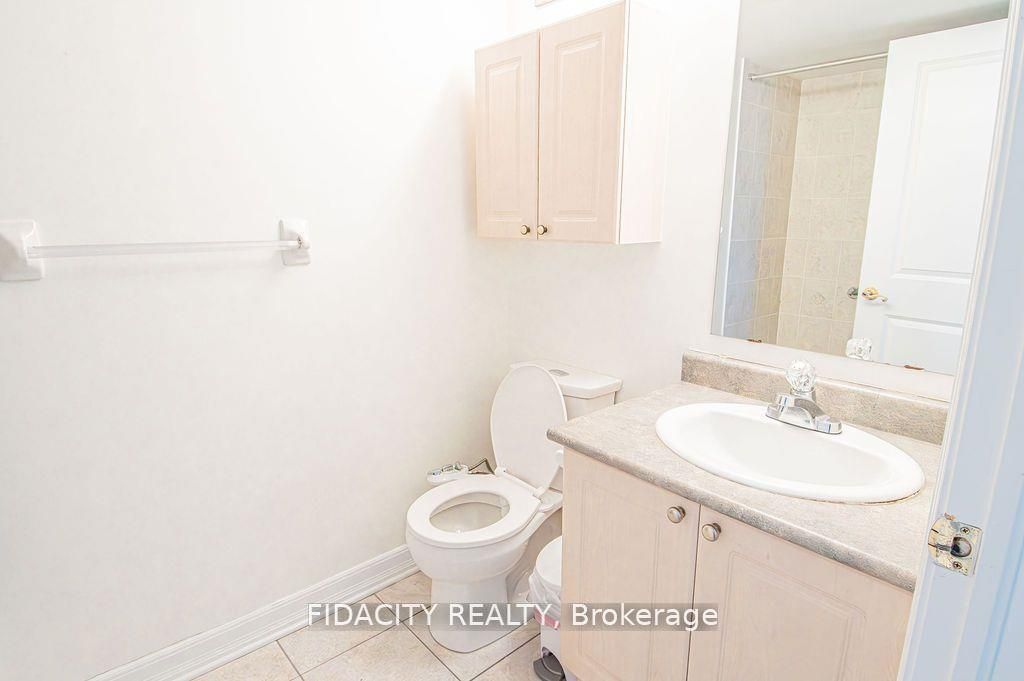 310 Central Park Drive 4b Property Photo 12