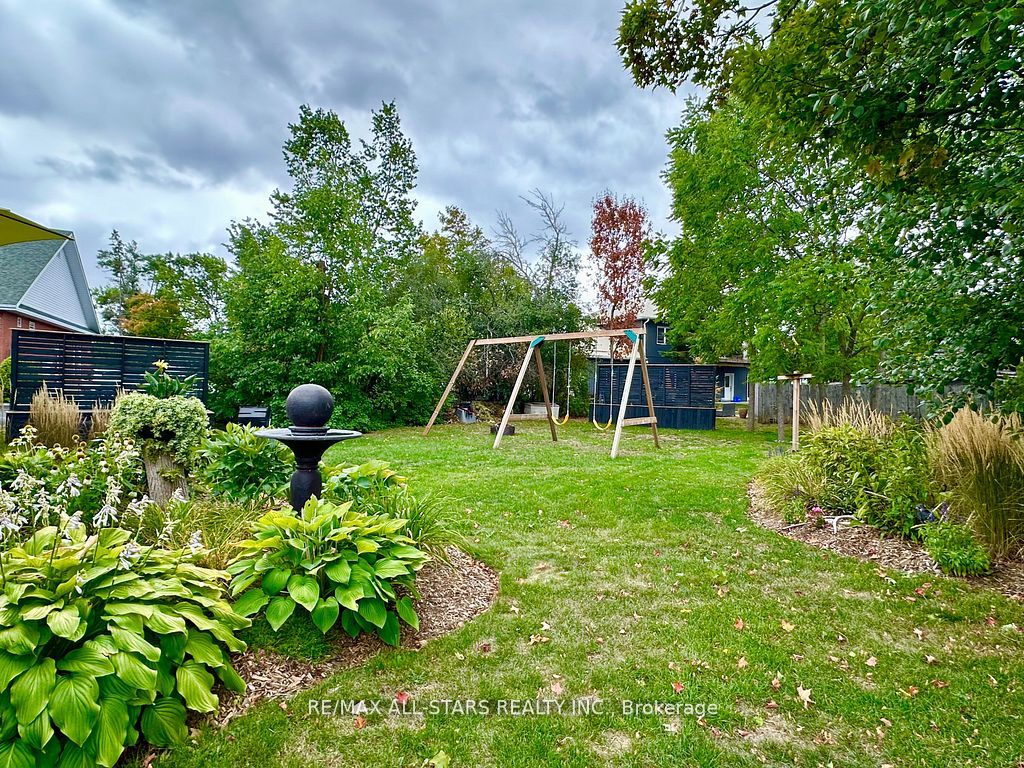 18 Joseph Street Property Photo 46