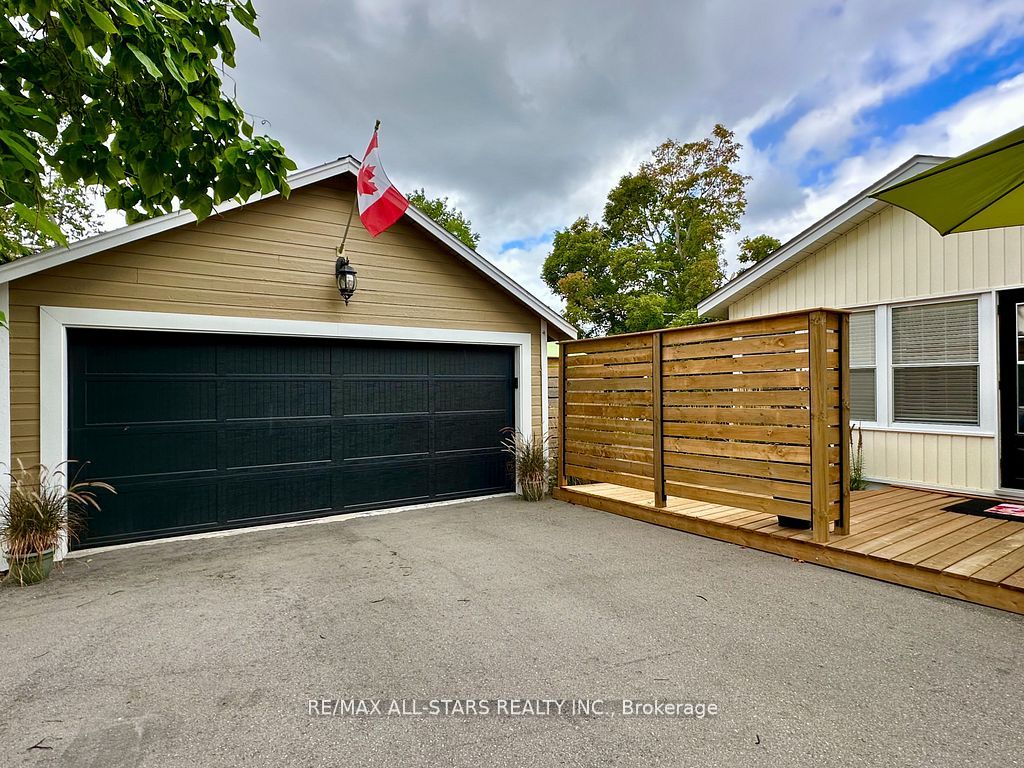 18 Joseph Street Property Photo 49