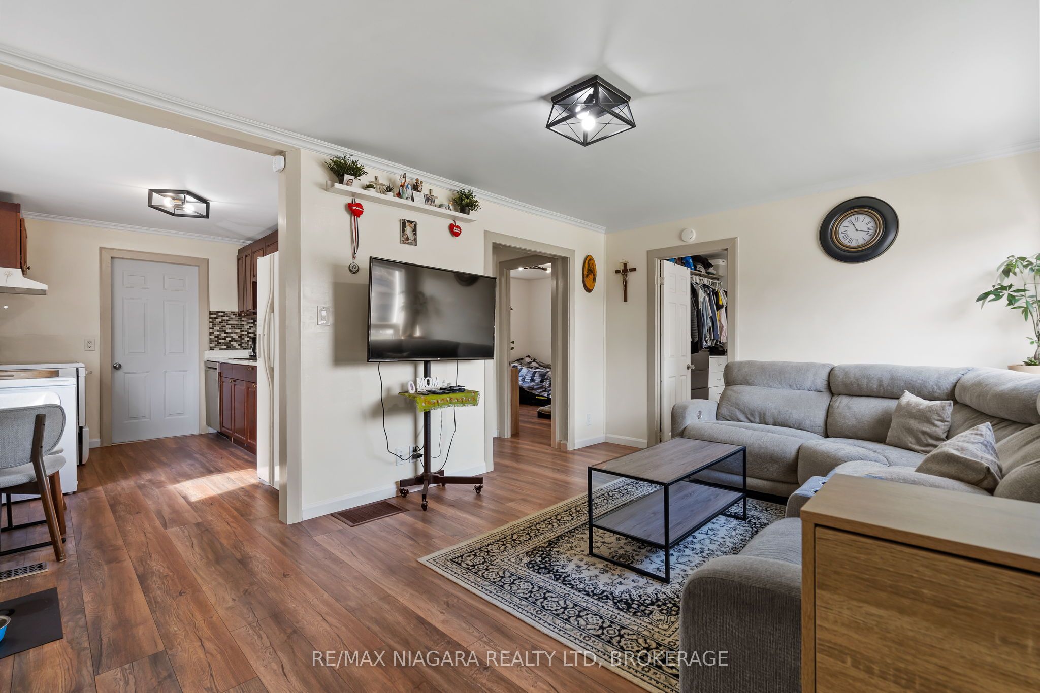 50 Merigold Street Property Photo 15