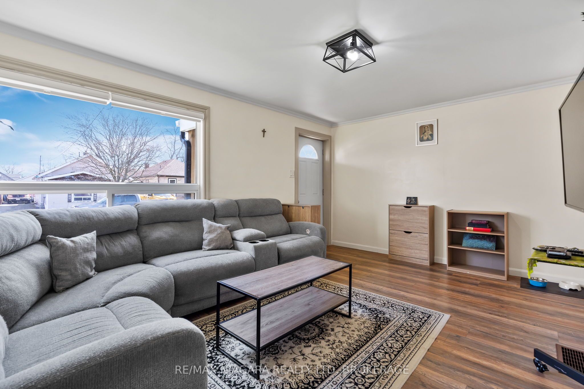50 Merigold Street Property Photo 16