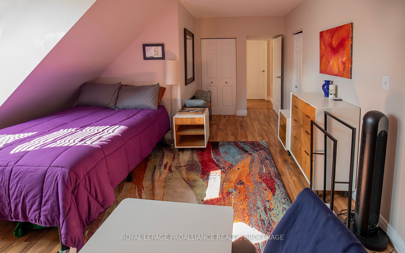 244 King Street E 2 Property Photo 15