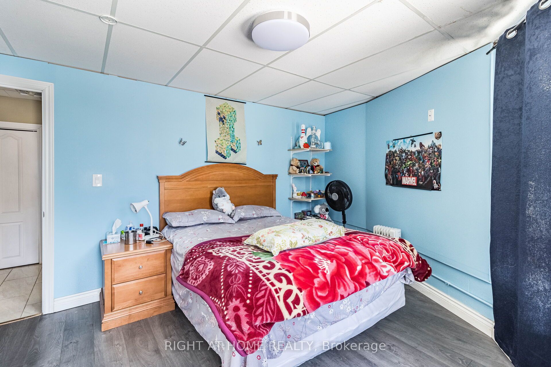 5951 Clark Avenue Property Photo 12