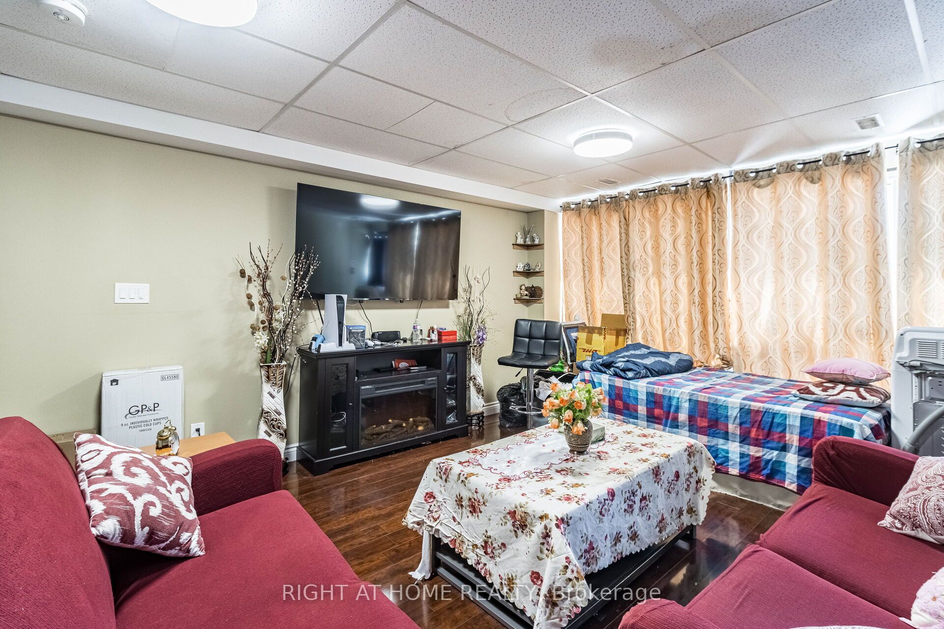 5951 Clark Avenue Property Photo 19