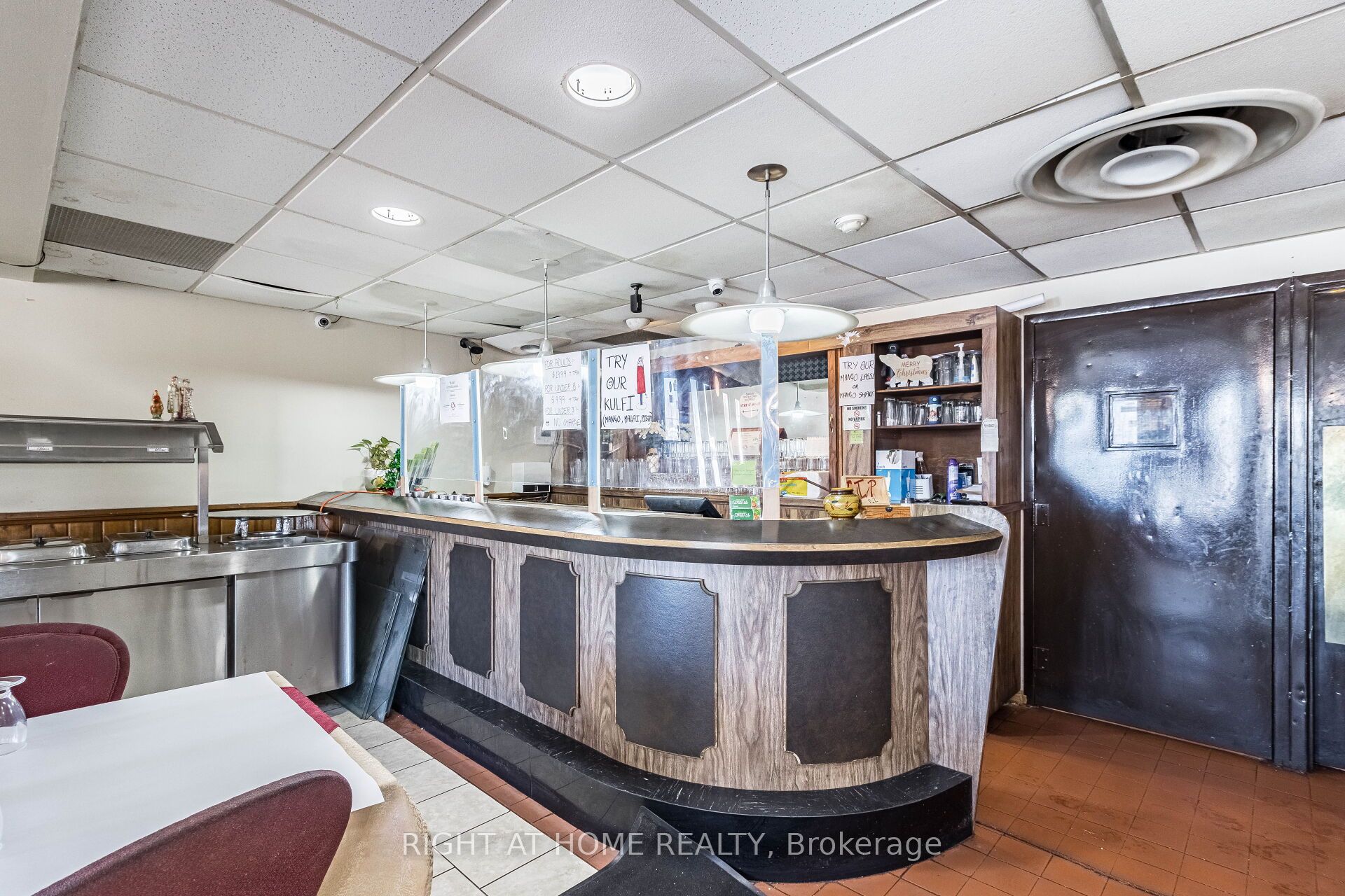 5951 Clark Avenue Property Photo 24